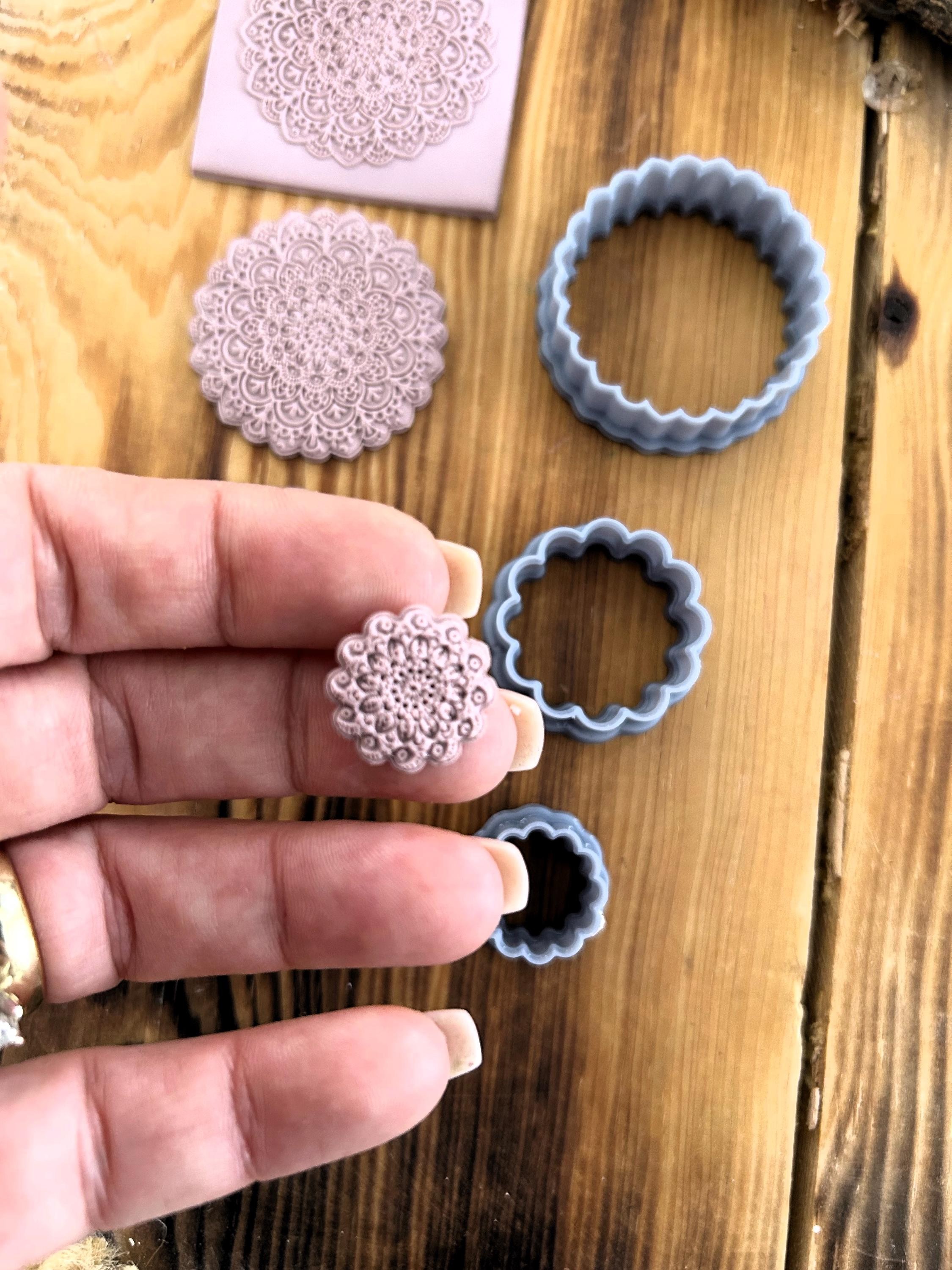 Mandala Design Rubber Texture Mat with Matching Clay Cutters – Available in 5x5 cm and 7x7 cm