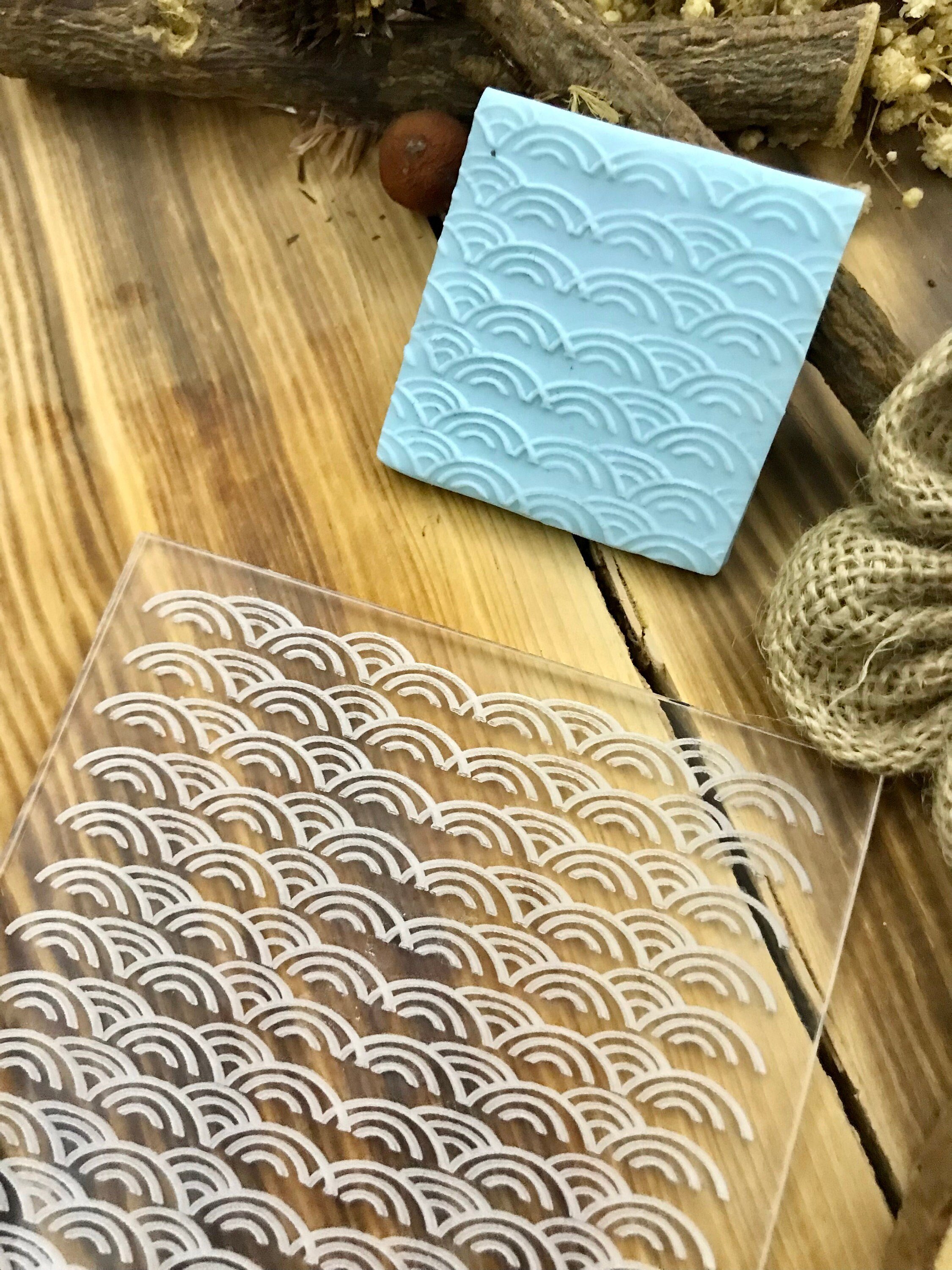 Cloud Pattern Texture Mat – 10x10 cm – Polymer Clay, Air Dry Clay, Metal Clay, and Soap Compatible – Acrylic or Rubber Options