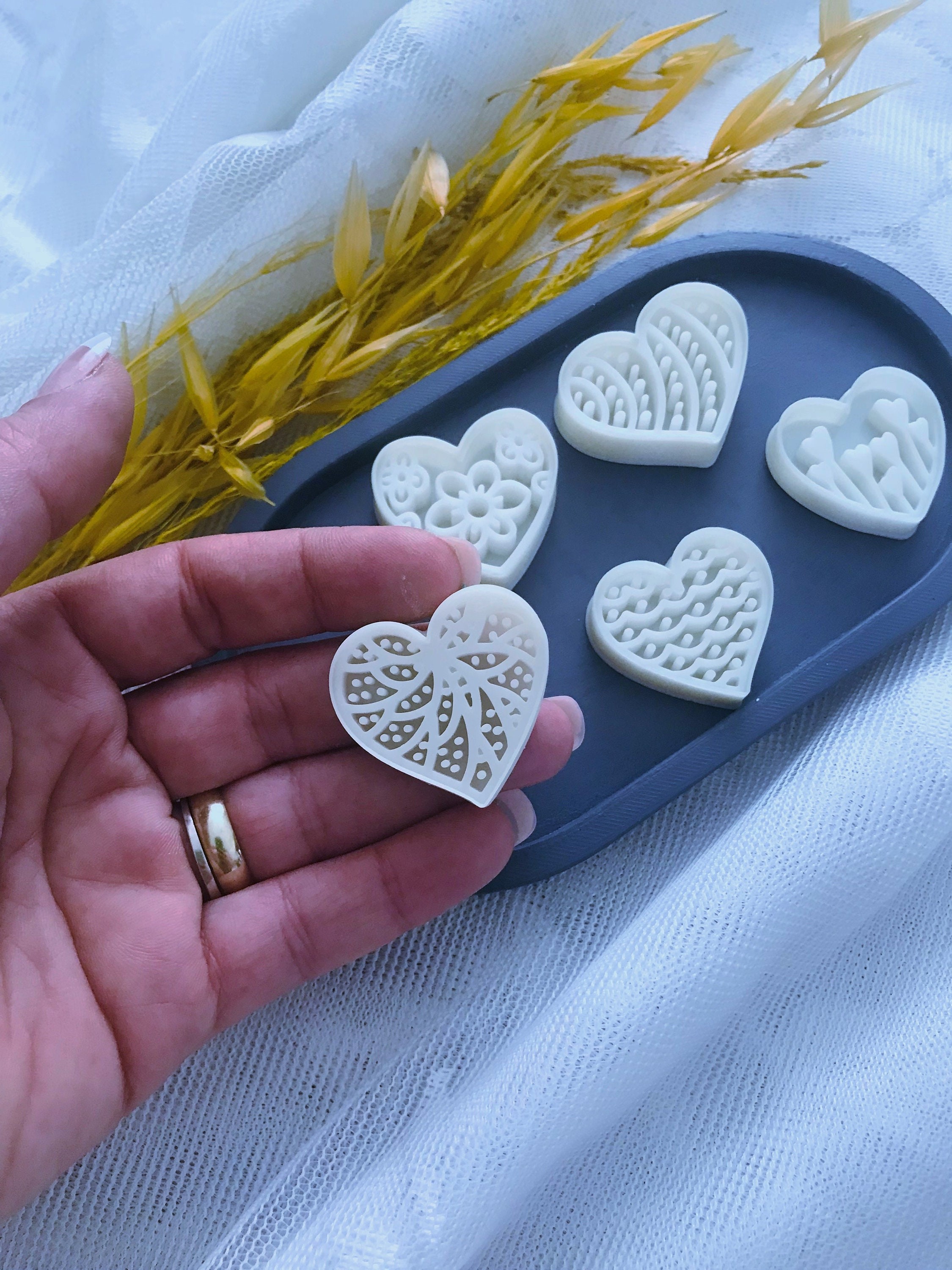 ❤️ 5-in-1 Heart Pattern Clay Cutter Set – Perfect for Jewelry Making & Baking! ❤️