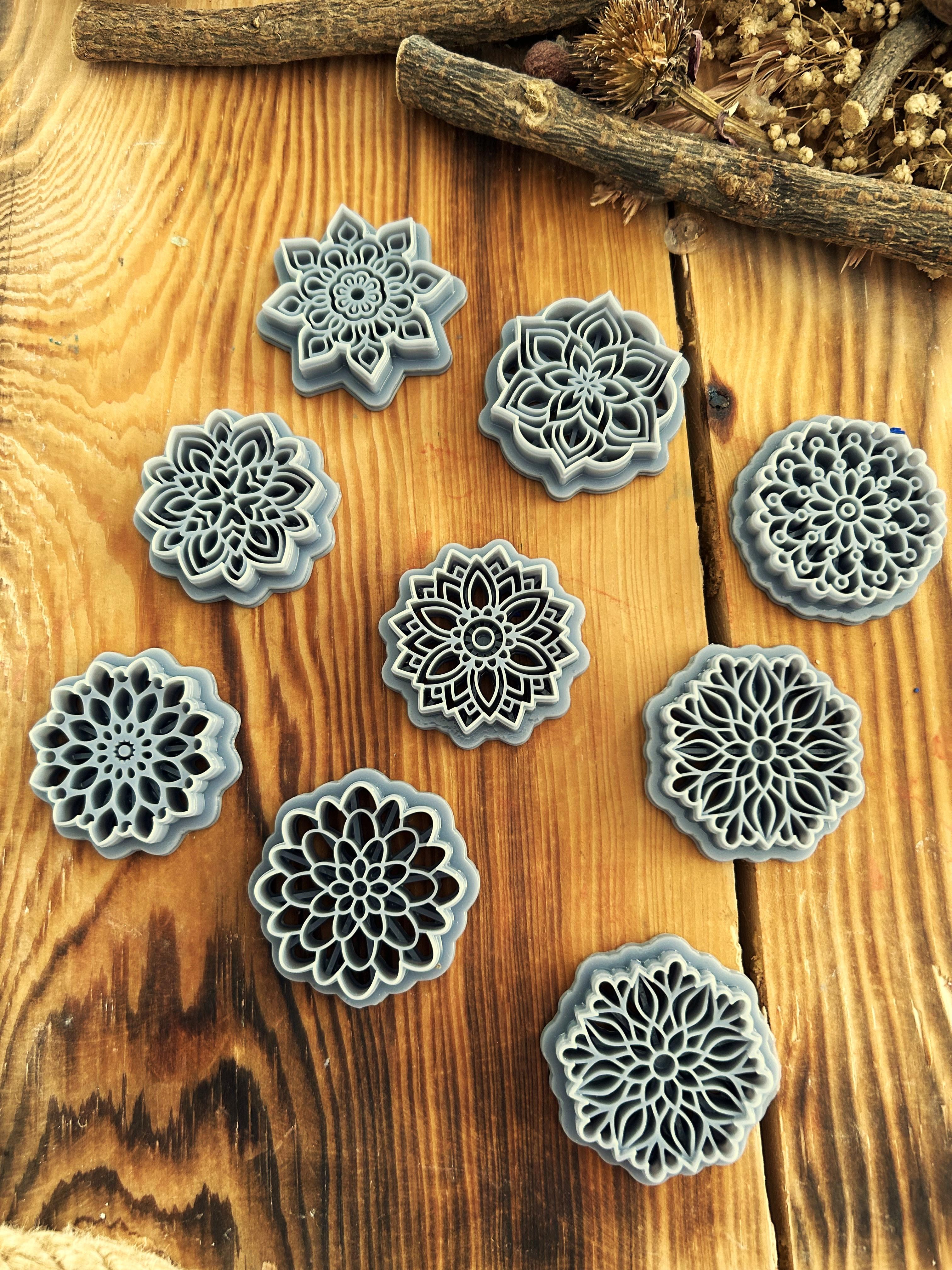 Mandala Clay Cutter Set – 9 Polymer Clay Cutters – Boho Mandala Pattern – 35mm to 50mm Sizes – 3D Printed Tools for Earrings & DIY Crafts
