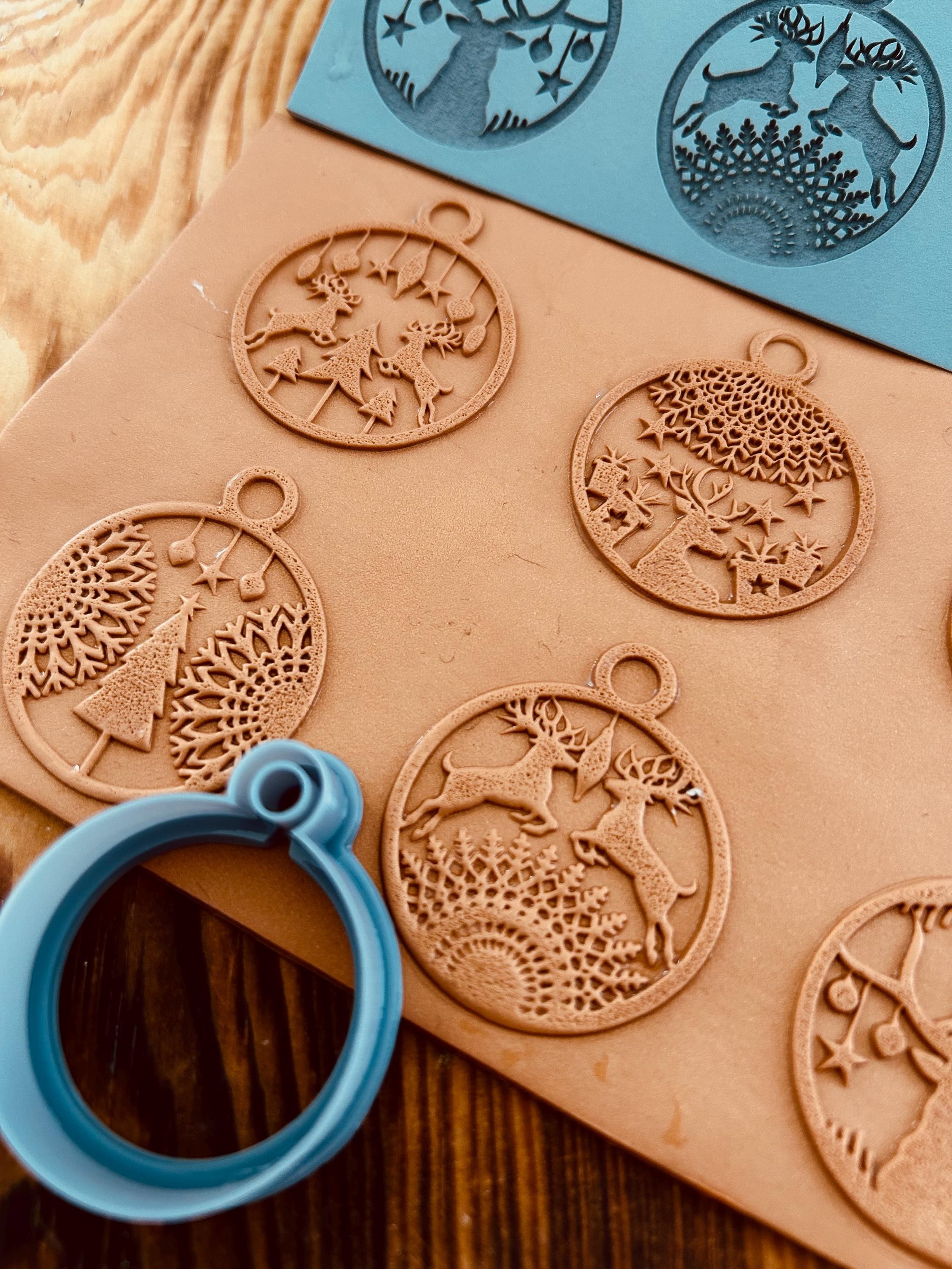 Christmas Ornament Rubber Texture Mat – Unique Pattern for Polymer Clay, Fimo, Sculpey – 10x14 cm – Ideal for Crafting & DIY Projects