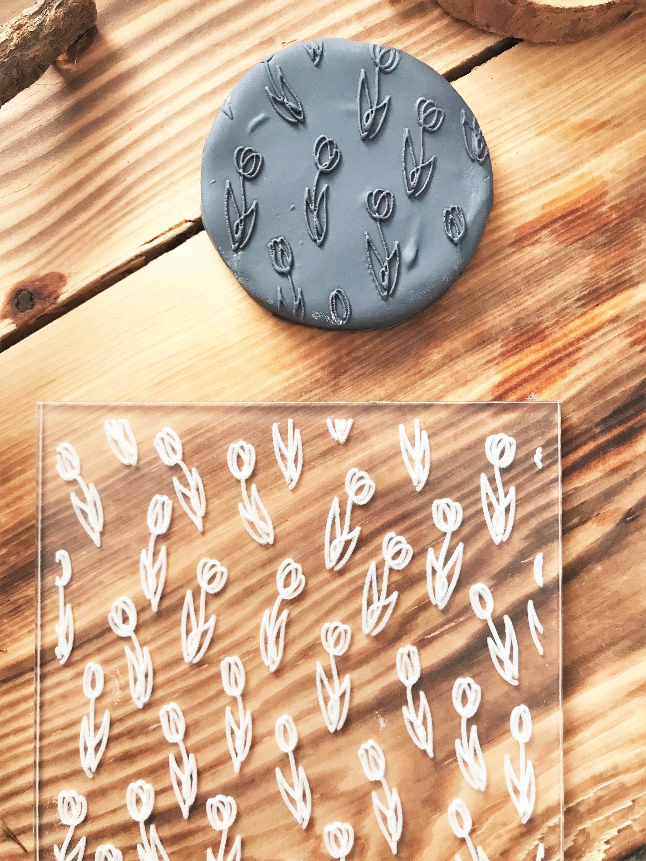 Tulip Pattern Fondant/Polymer Clay/Cookie Embosser Stamp, Floral Polymer Clay  Stamp, Embossing tool, Ceramic Supplies, Texture Plate