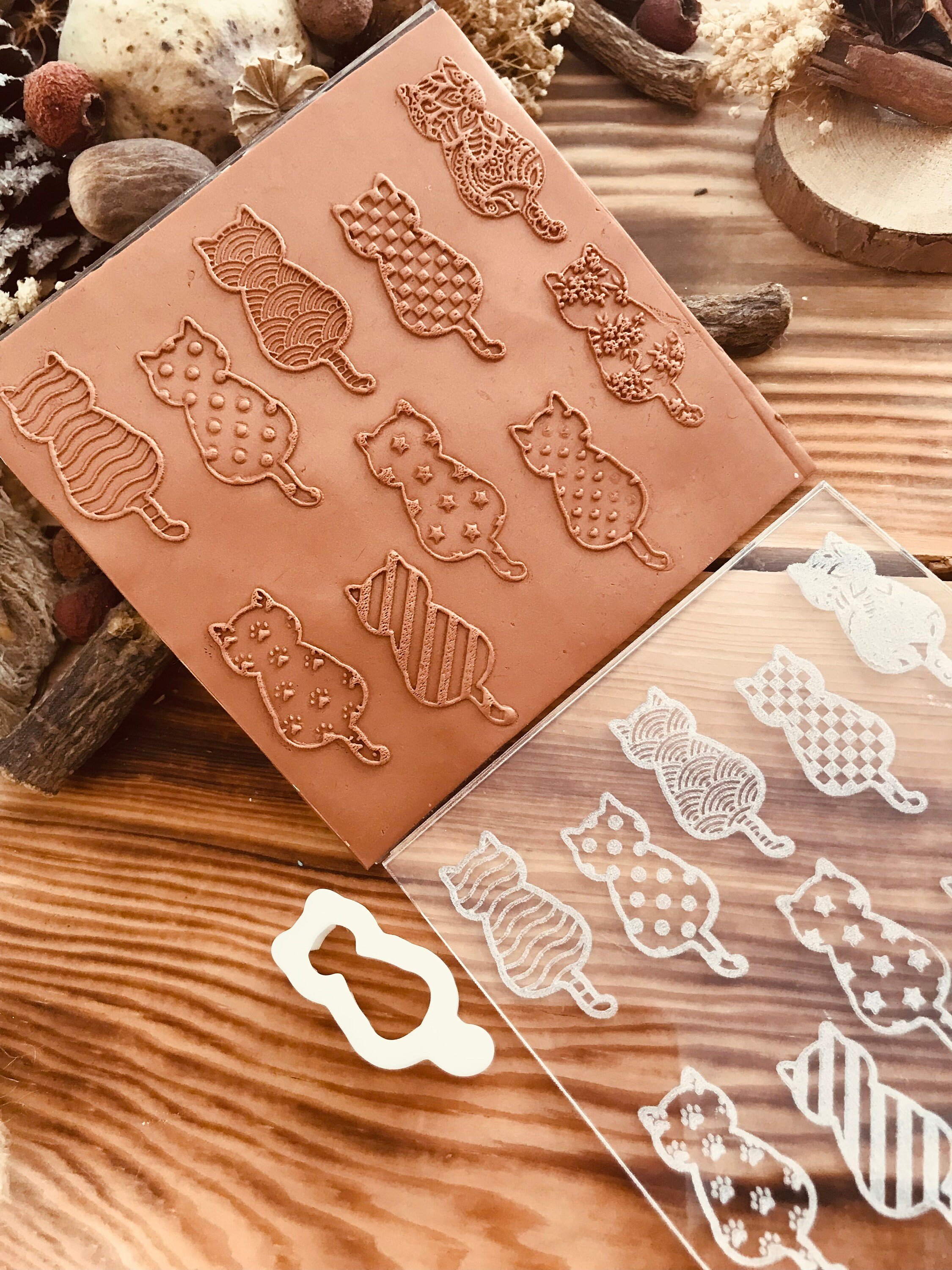 Cat Texture Mold Set – Includes 8 Unique Cat Patterns + Bonus Cat Cutter | Perfect for Polymer Clay, Air Dry Clay & Metal Clay | 10x10 cm