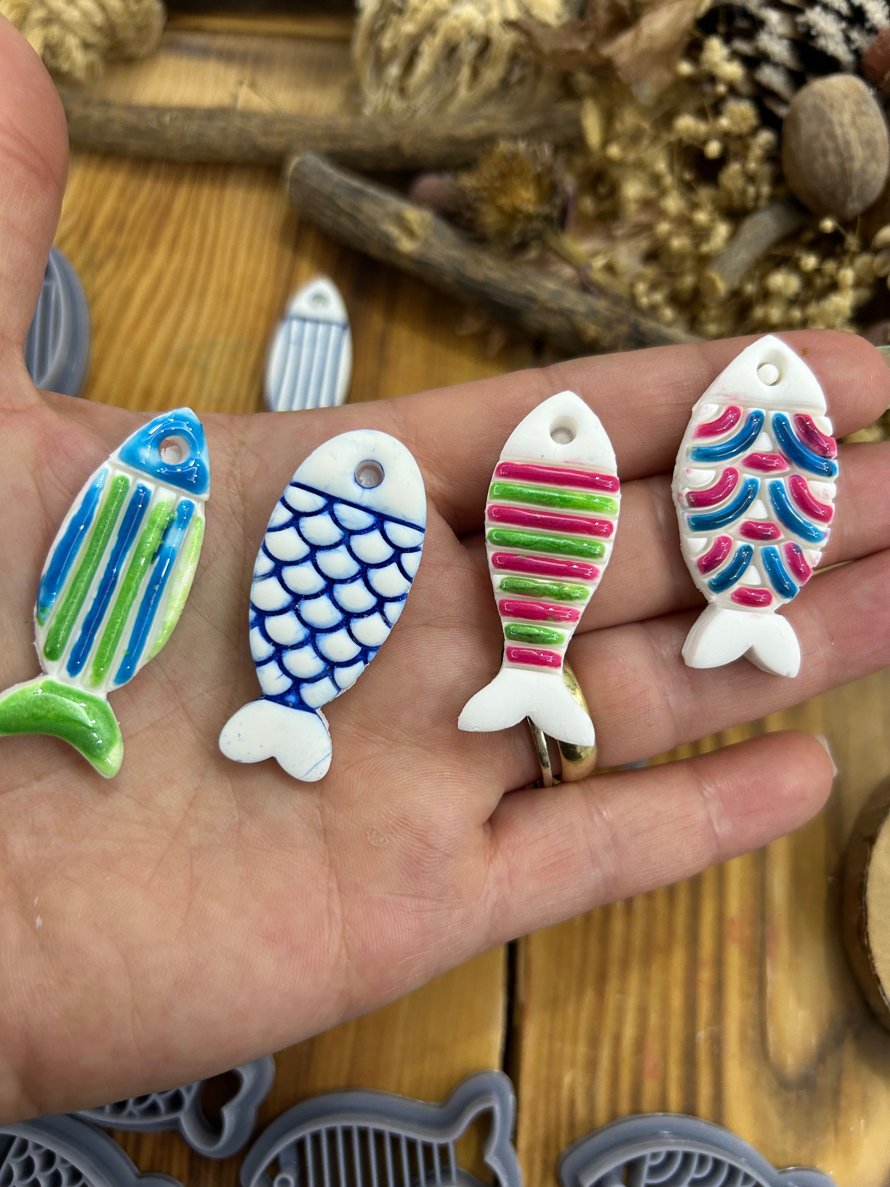 Fish Cutter Set – 4 Polymer Clay Cutters with Stripe & Scale Patterns – 3D Printed Fish Shape – Available in 25mm to 45mm Sizes