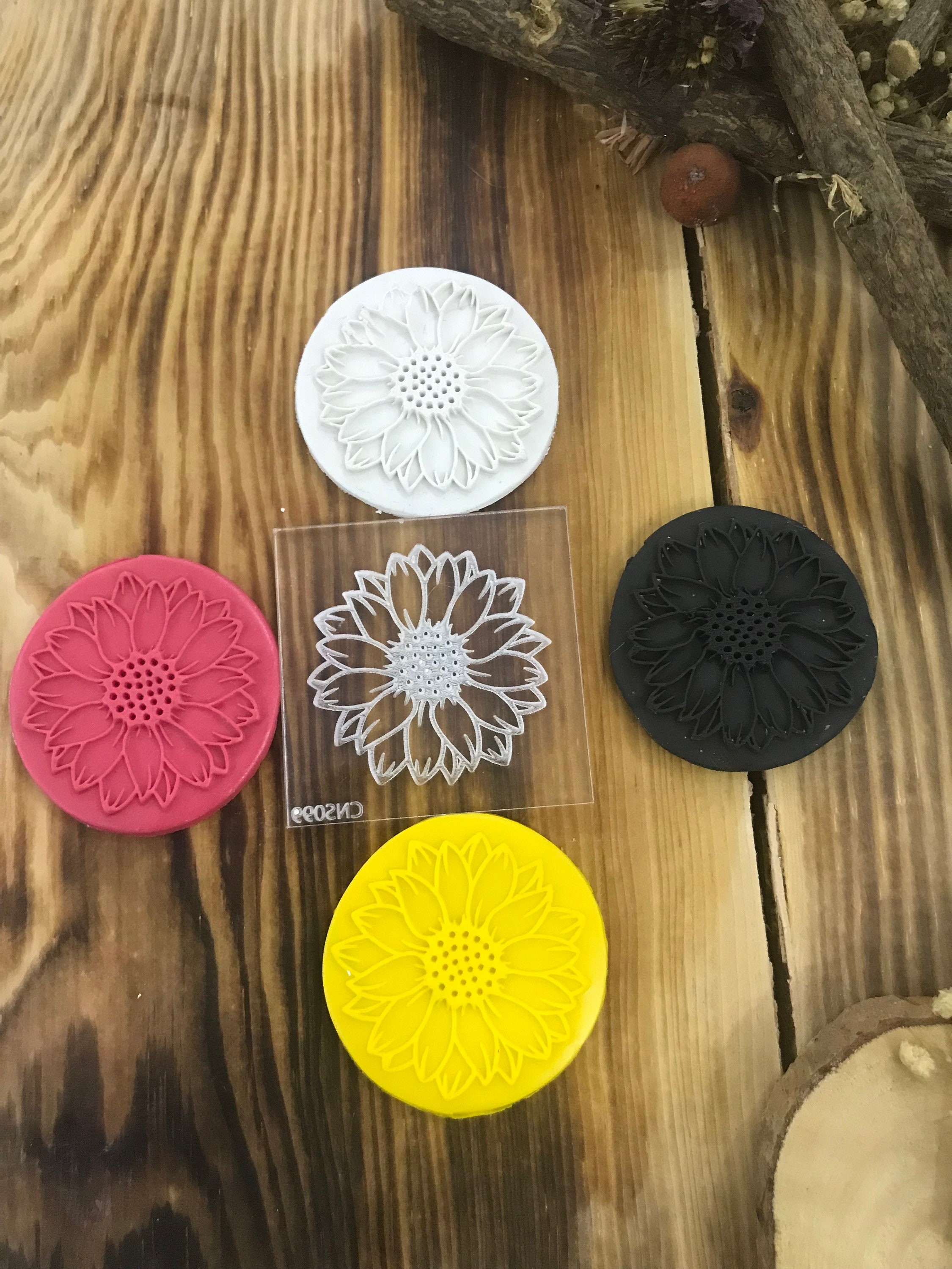 Daisy Rubber or Acrylic Texture Mat – Polymer Clay Stamp, Embossing Tool, Acrylic Texture Sheet, Plaque, Tile for Fimo, Sculpey, Cernit