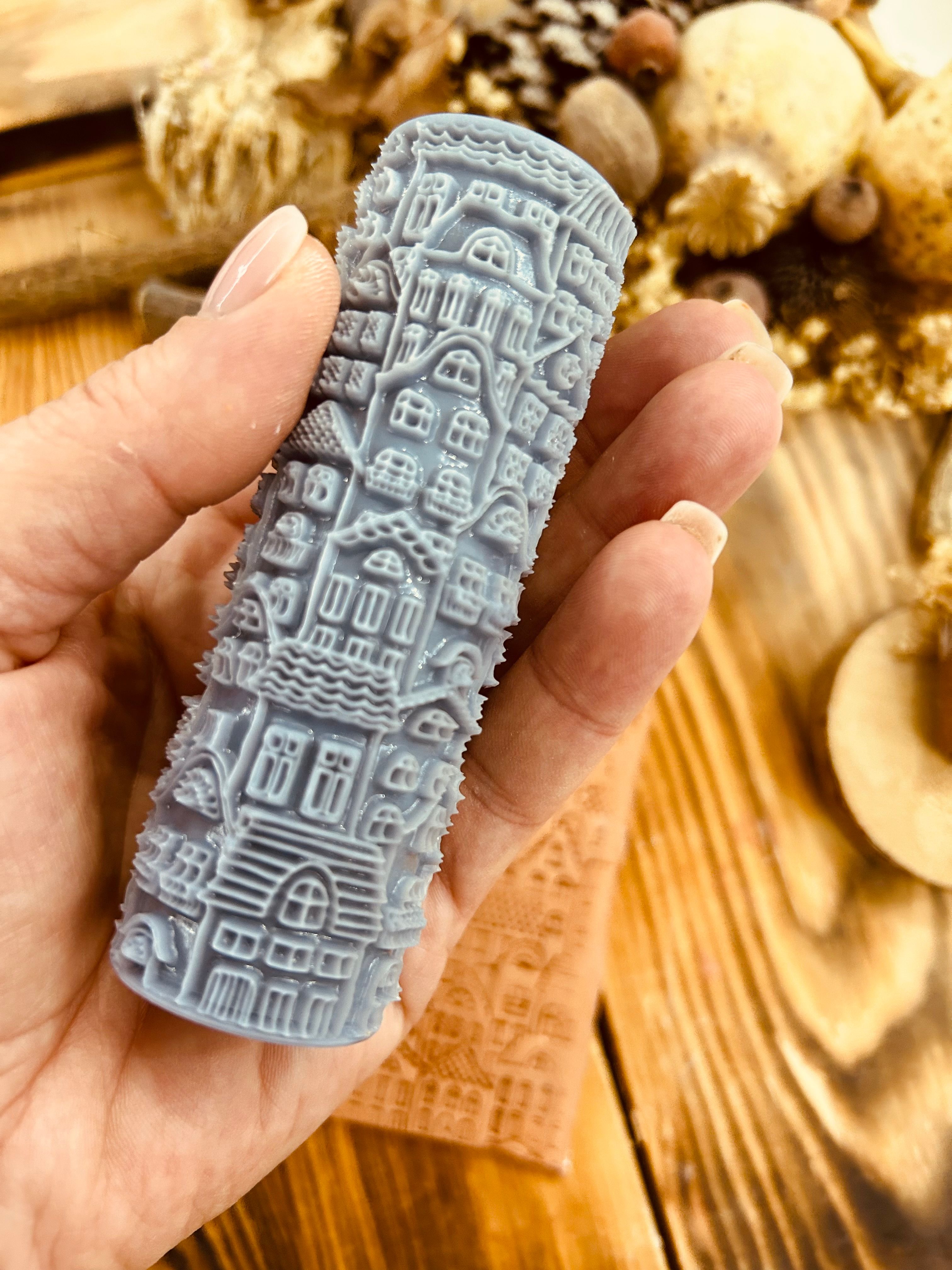 Cityscape & Houses Pattern Texture Roller – 10cm Embossing Roller for Polymer Clay, Air Dry Clay, Soap, Metal Clay, DIY Crafts