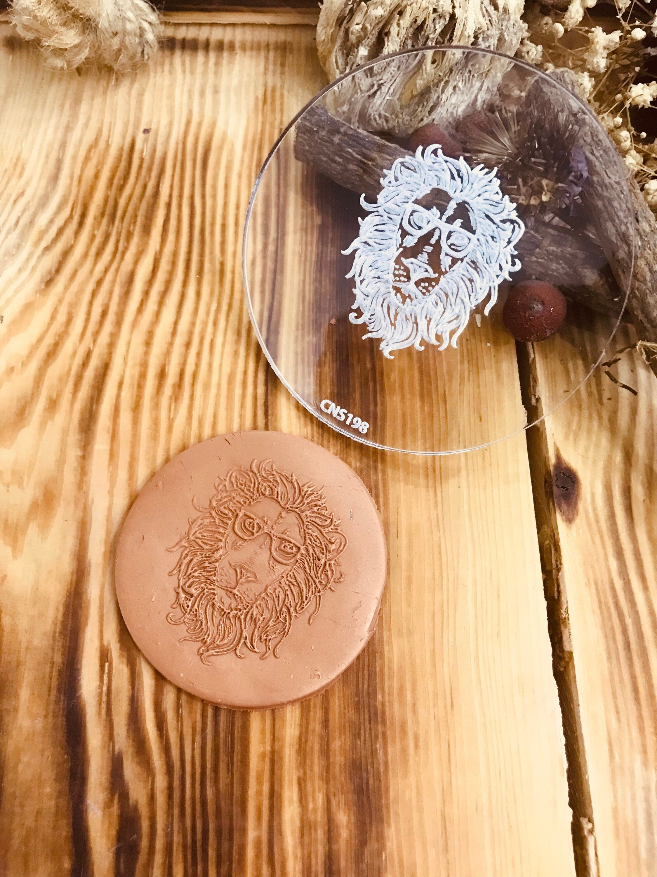 Lion Pattern Texture Mat, Debossing Stamp, Acrylic clay texture tool, Texture Sheet,Ceramic Supplies, Texture Plate