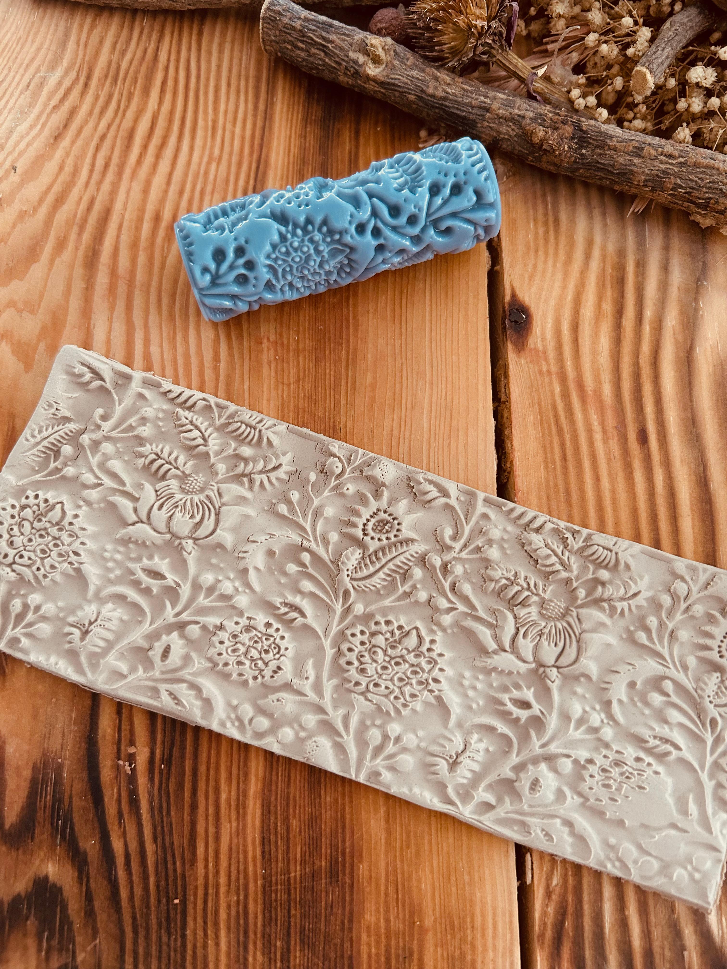 Floral Border Texture Roller for Polymer Clay – 7cm Embossing Roller for Air Dry Clay, Cookie Dough, Ceramic, Fondant, DIY Floral Pattern Tool