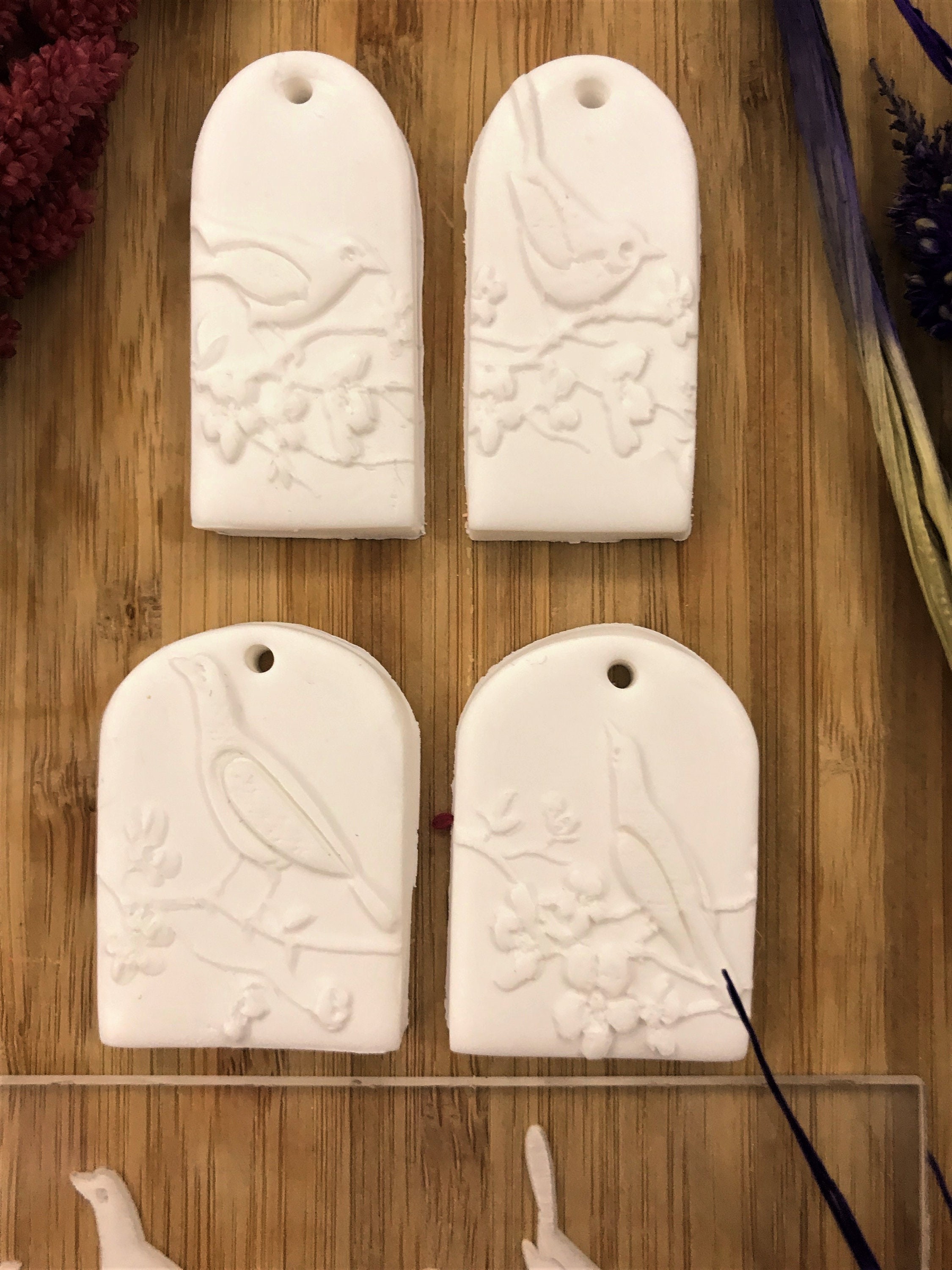 Bird Flower Clay Rubber Or Acrylic Texture Mat – Acrylic Clay Tool, Dough Sheeter, Ceramic Supplies, Crafting Texture Plate