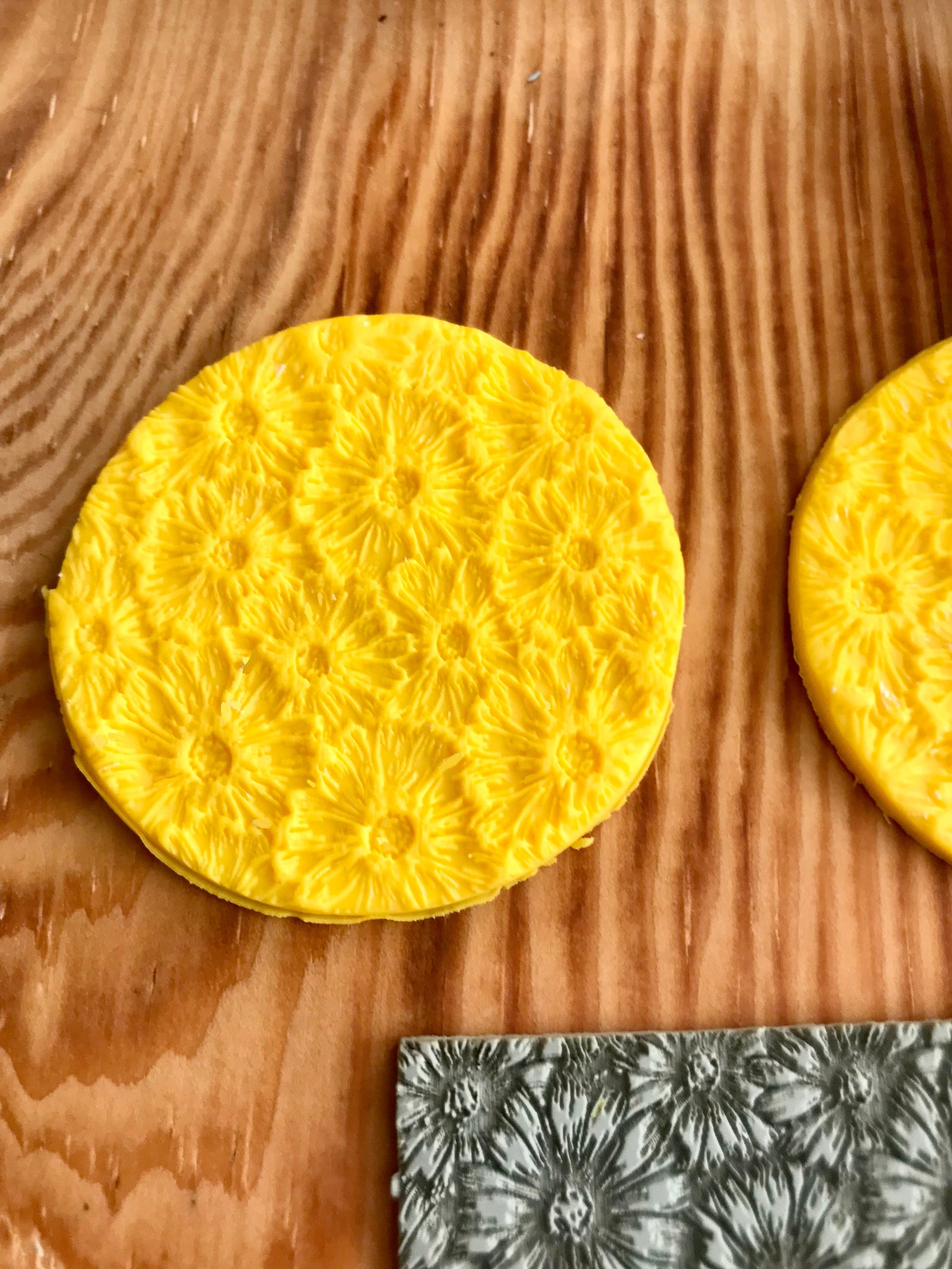 Sunflower/Daisy Pattern Rubber Texture Mat⎥Polymer Clay Tools⎥Earring Making⎥Hand Roller⎥Clay Texture Tool⎥Jewellery Tools