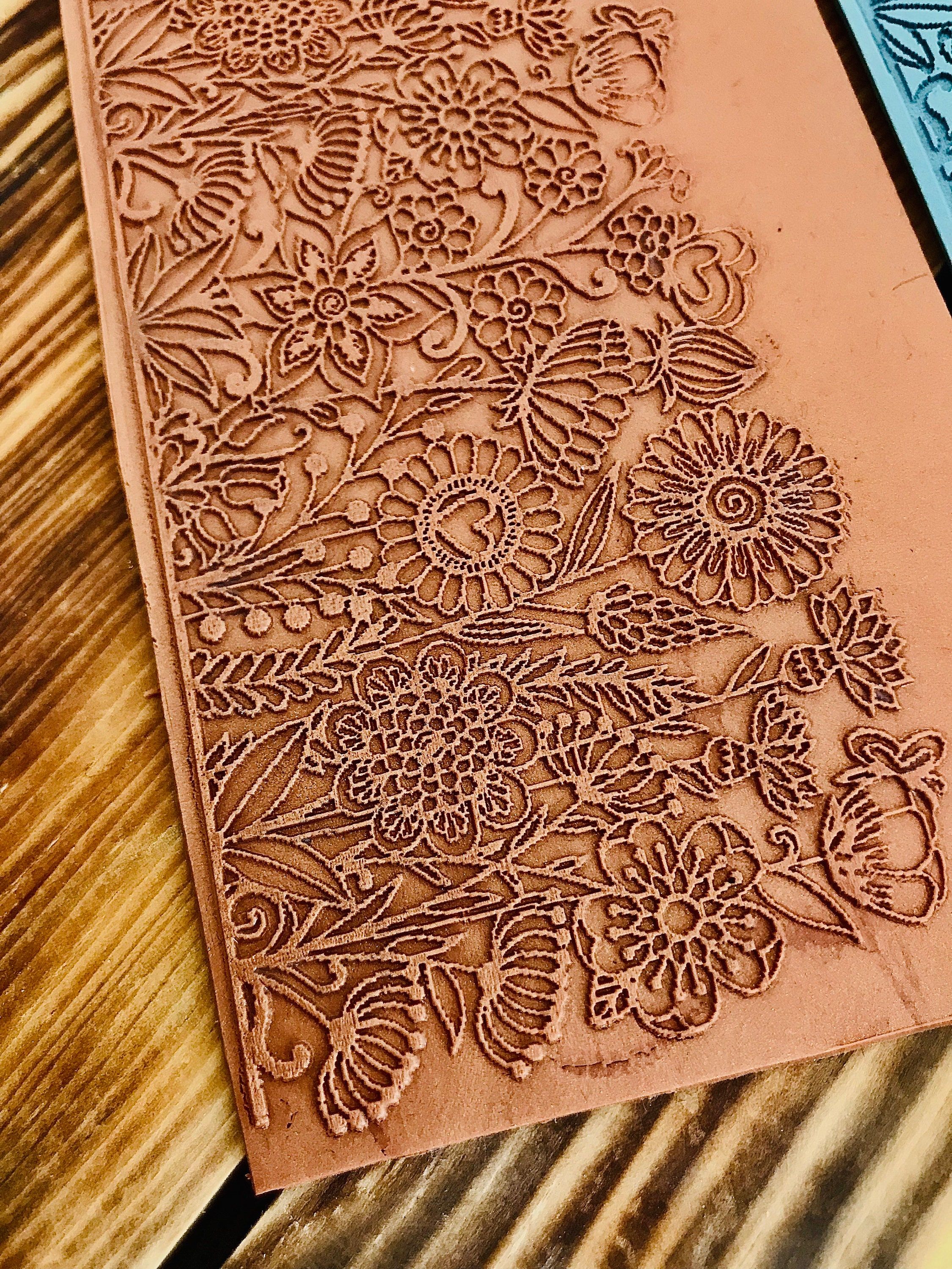 Mandala Flower Meadow Rubber Texture Mat Unique Pattern in 7*14cm dimensions for polymer clay, ceramics⎥
