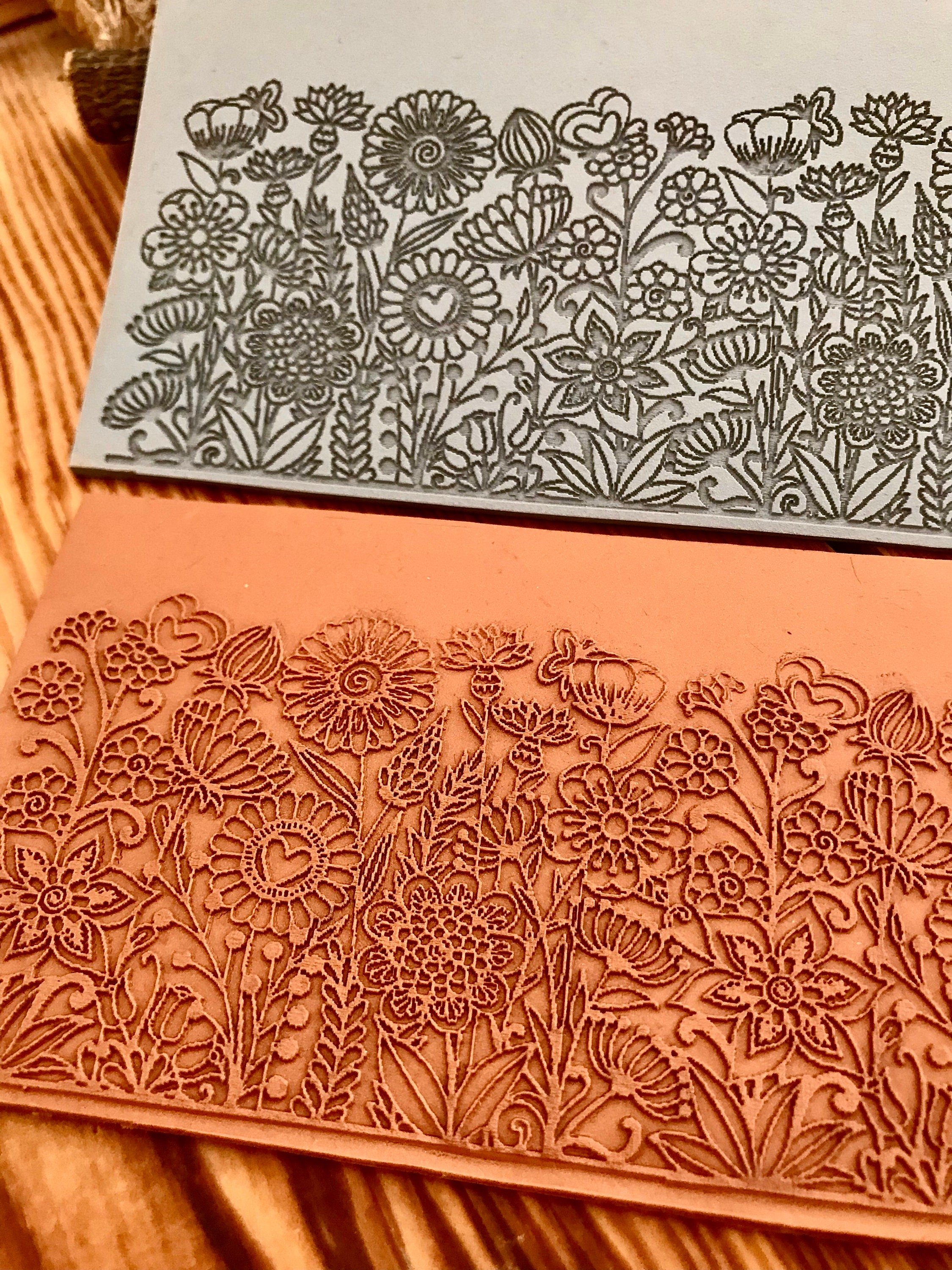 Mandala Flower Meadow Rubber Texture Mat Unique Pattern in 7*14cm dimensions for polymer clay, ceramics⎥