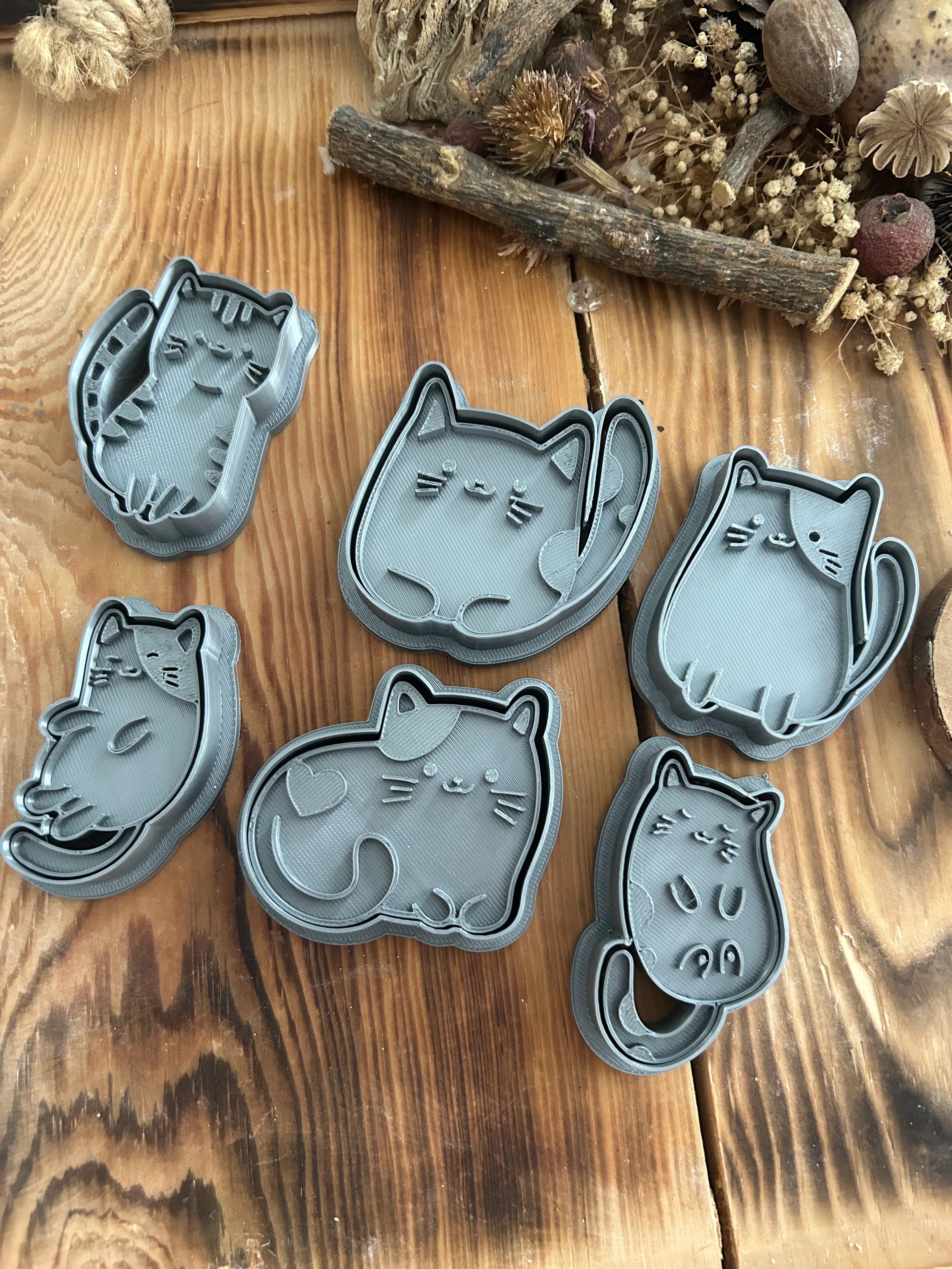 Doodle Cats – 6'lı Kesici & Kabartma Damga Seti