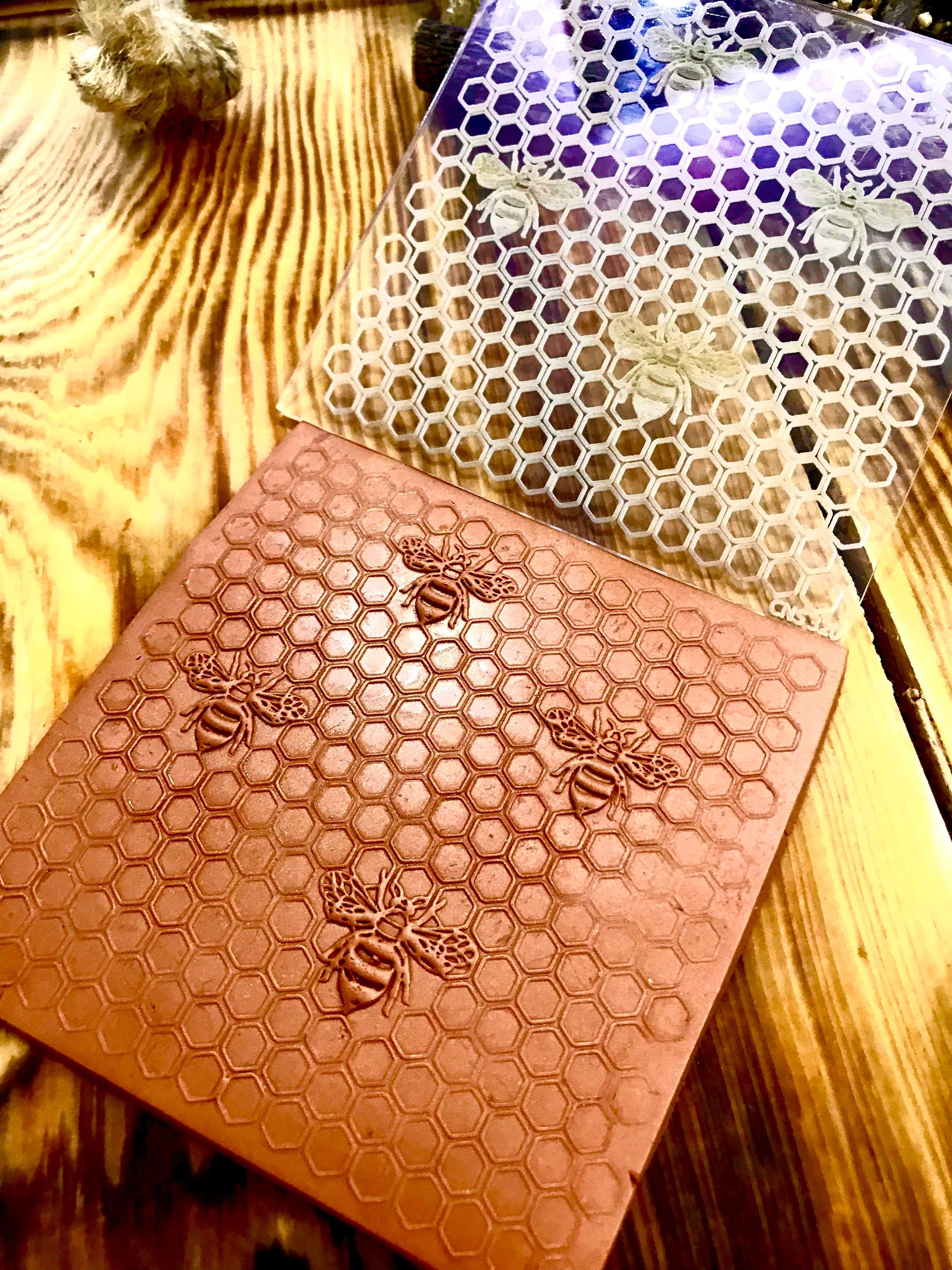 Honey Comb And Bee Polymer Clay Stamp,Embossing Stamp For Polymer Clay, Ceramic ,Fondant Stamp, Cookie Embosser Stamp, Acrylic texture tool