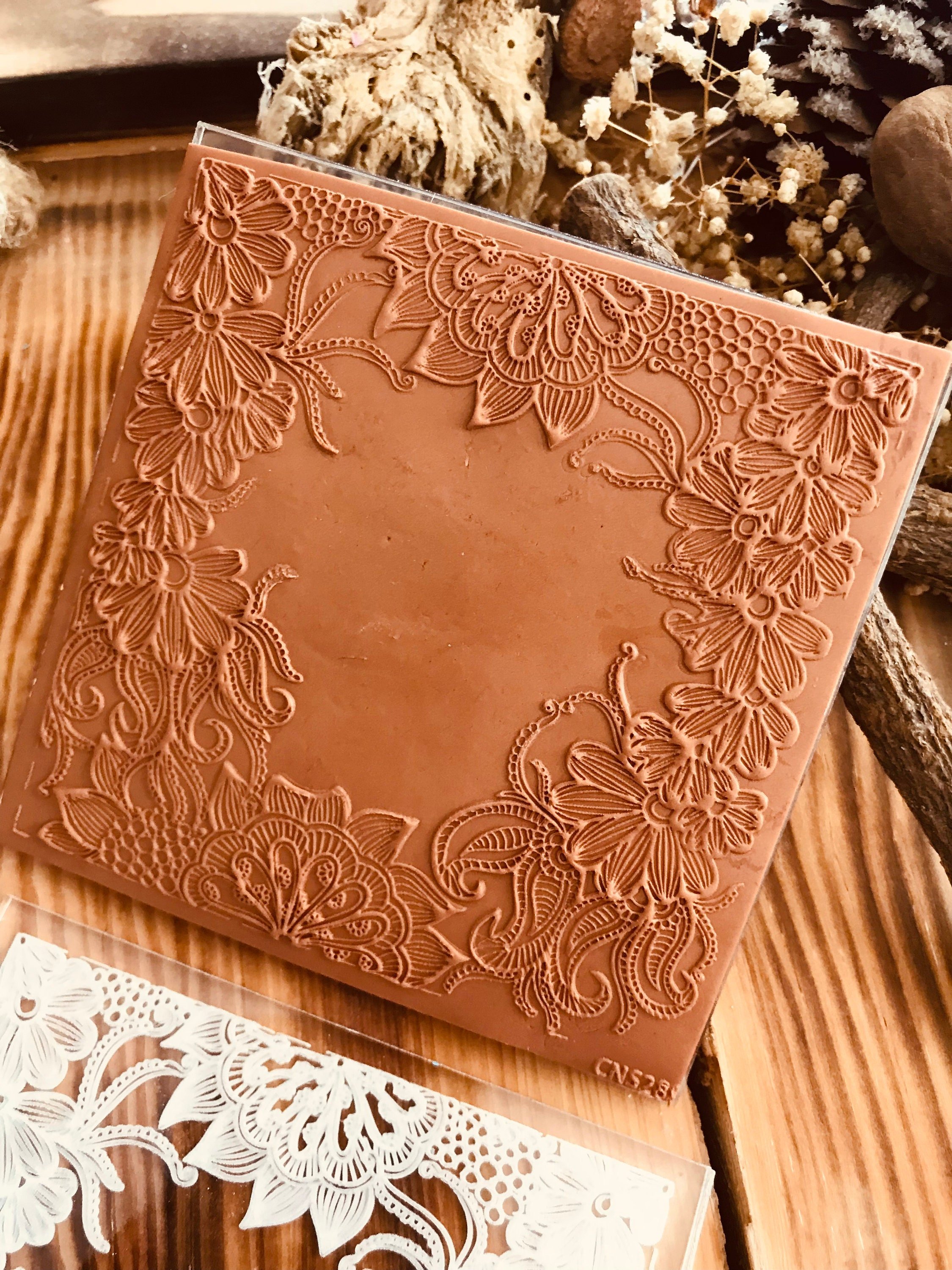Pattern embosser fondant stamp, acrylic embosser for cookies, cupcakes, and cake decorating debosser
