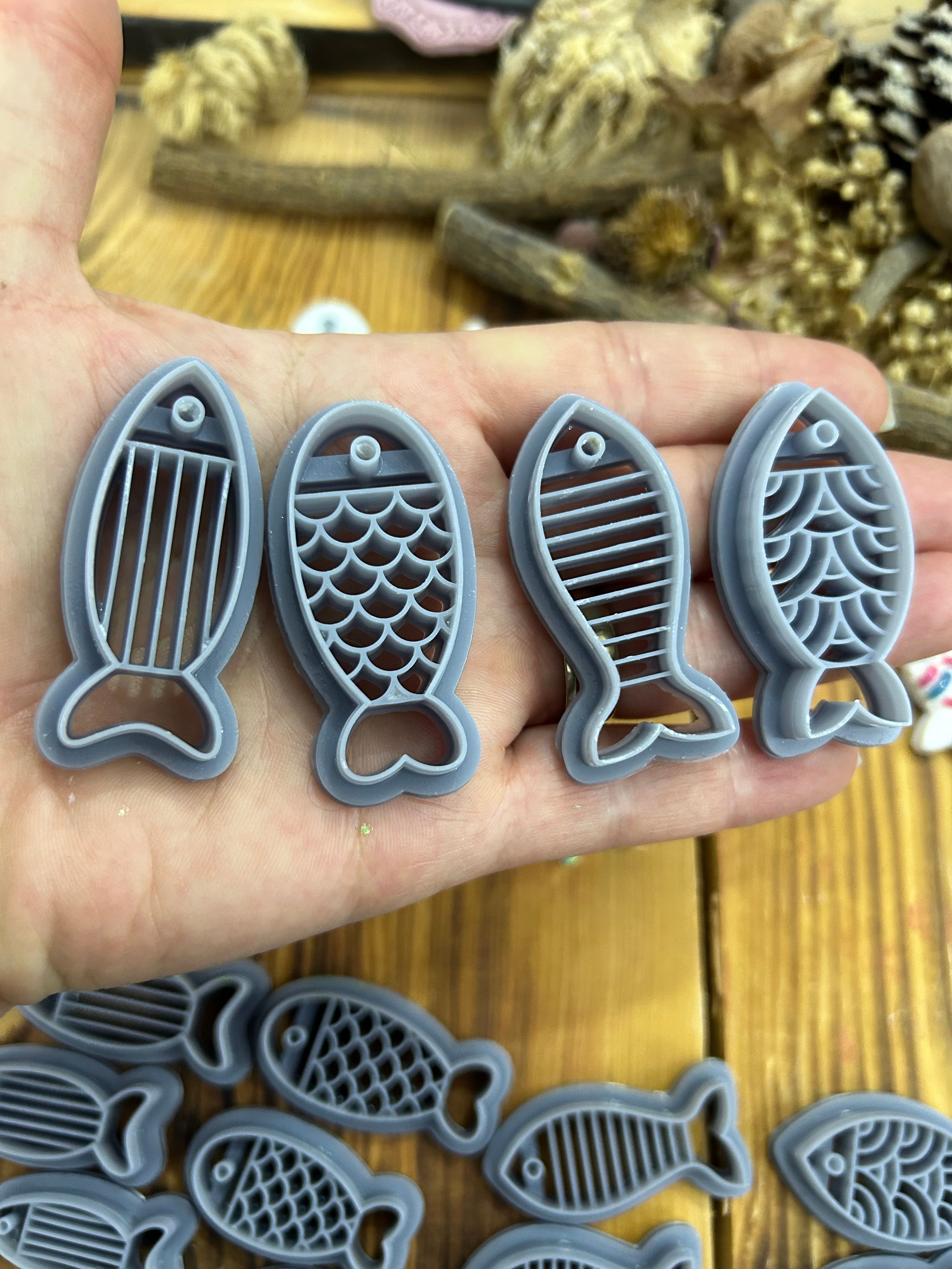 Fish Cutter Set – 4 Polymer Clay Cutters with Stripe & Scale Patterns – 3D Printed Fish Shape – Available in 25mm to 45mm Sizes