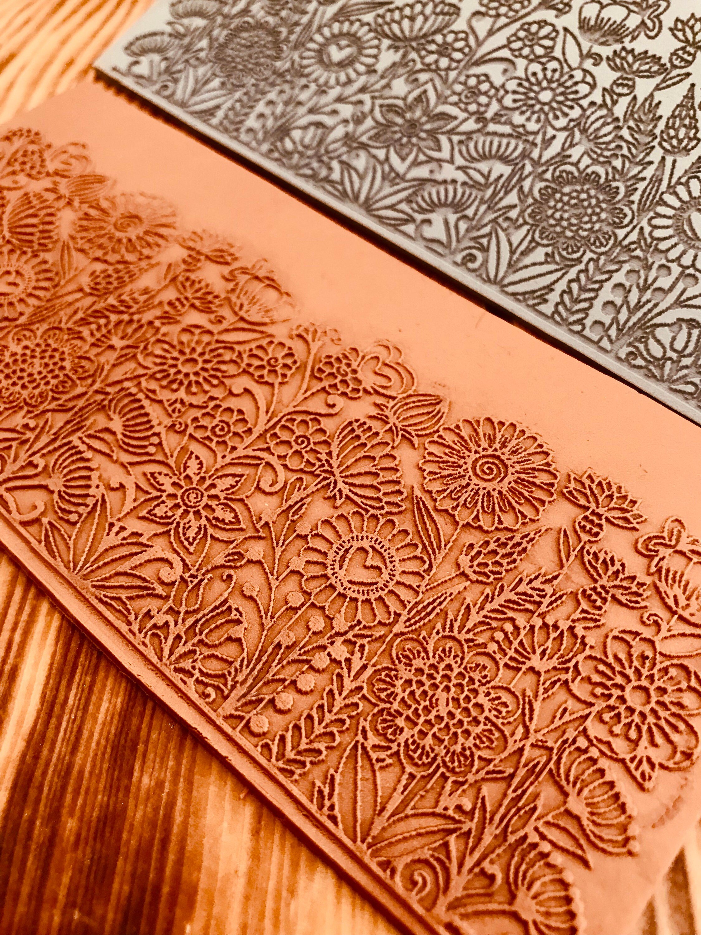 Mandala Flower Meadow Rubber Texture Mat Unique Pattern in 7*14cm dimensions for polymer clay, ceramics⎥