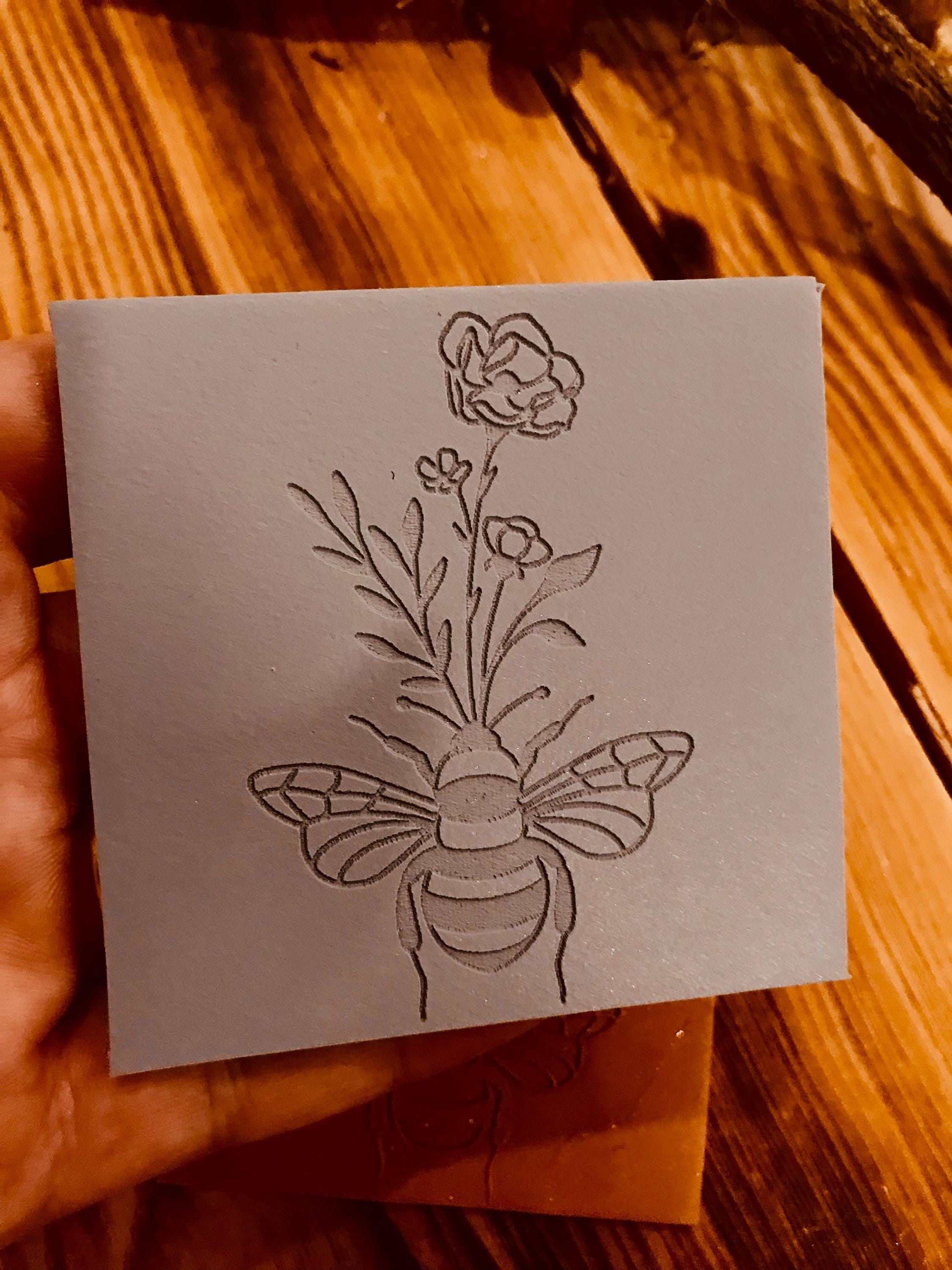 Bee and Flower Pattern Rubber Texture Mat – Polymer Clay Tool for Earring Making, Jewelry, and Clay Crafts