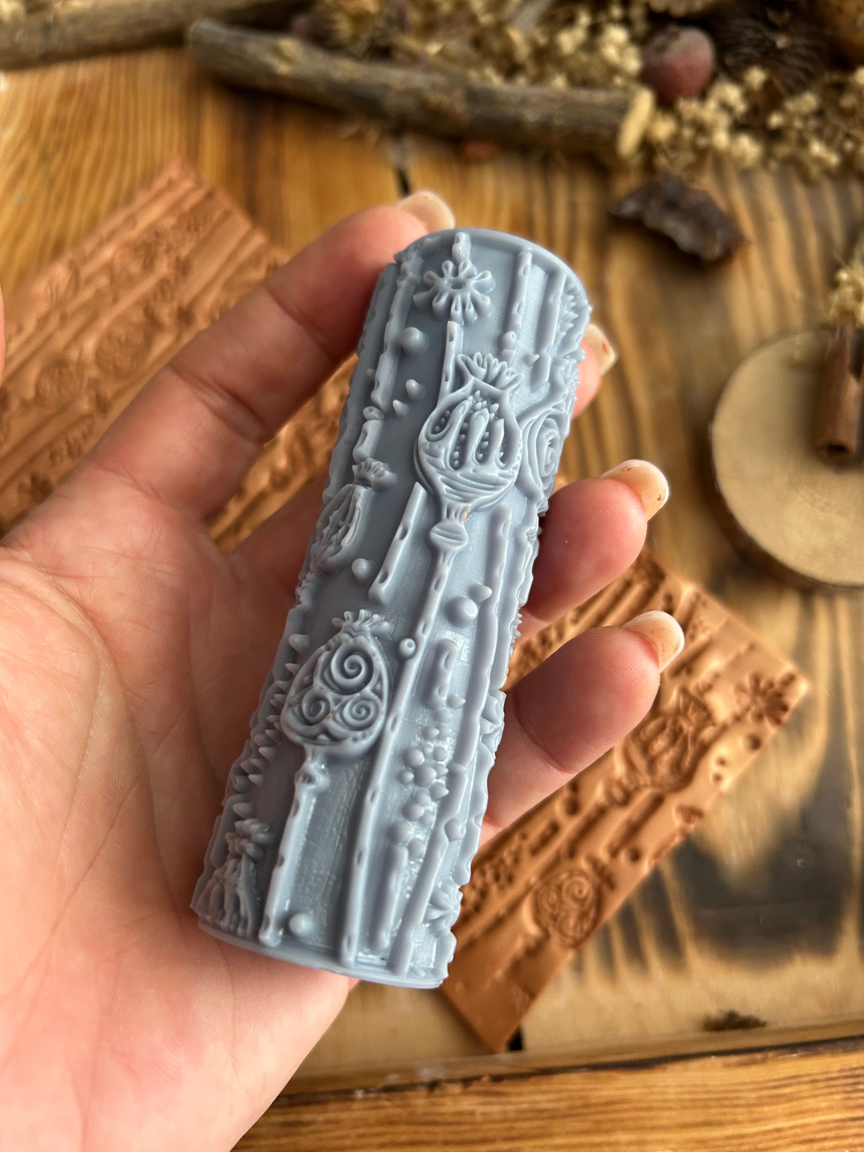 Gelincik Tohumu ve Yabani Çiçek 3D Doku Roller – 10 cm Kabartma Roller, Polimer Kil, Hava ile Kuruyan Kil, Sabun, Fondant ve El İşleri için