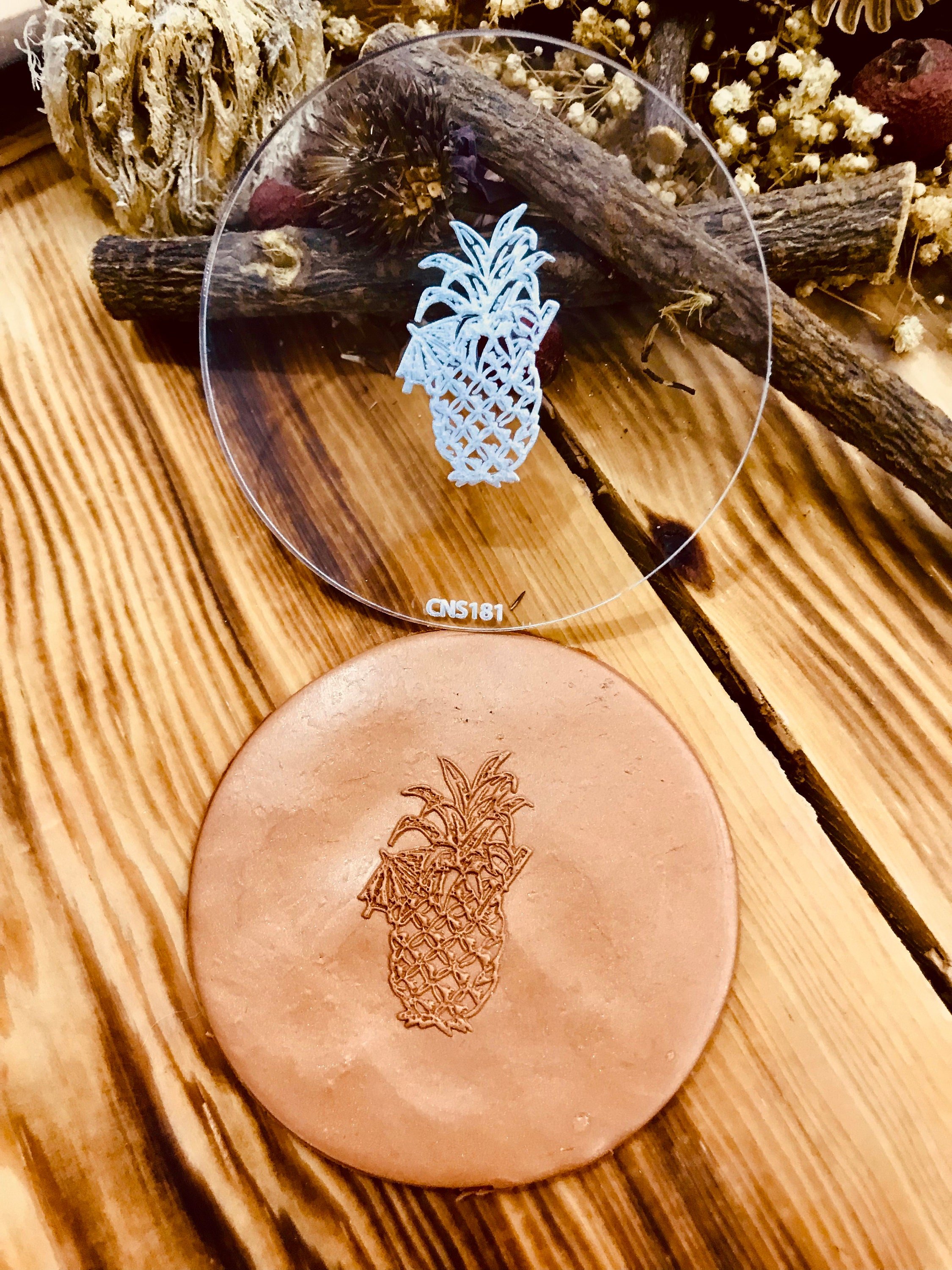 Pineapple Pattern Texture Mat, Debossing Stamp, Acrylic clay texture tool, Texture Sheet,Ceramic Supplies, Texture Plate