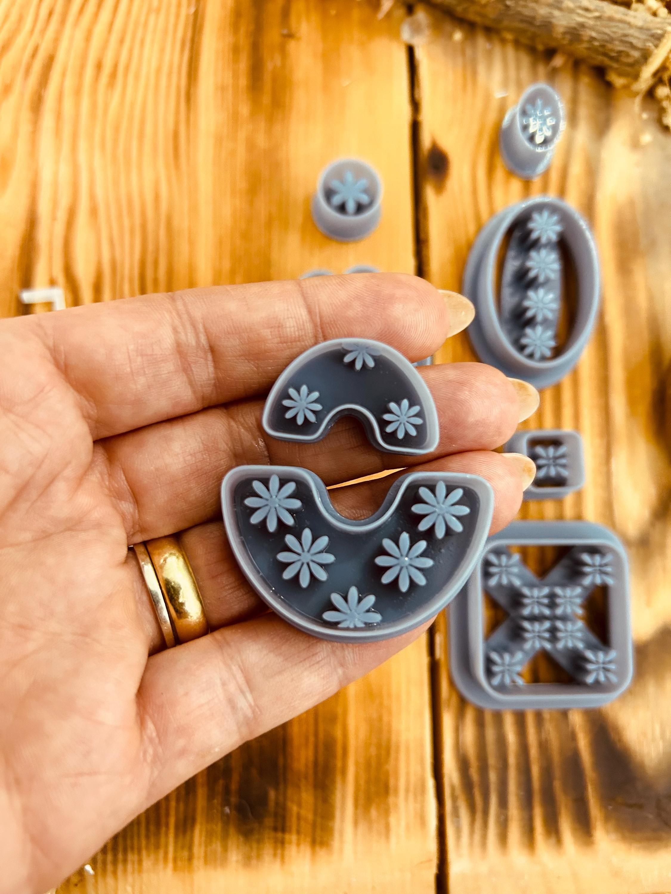 Unique Daisy Collection 8 in 1 Polymer Clay Cutter, Special Design