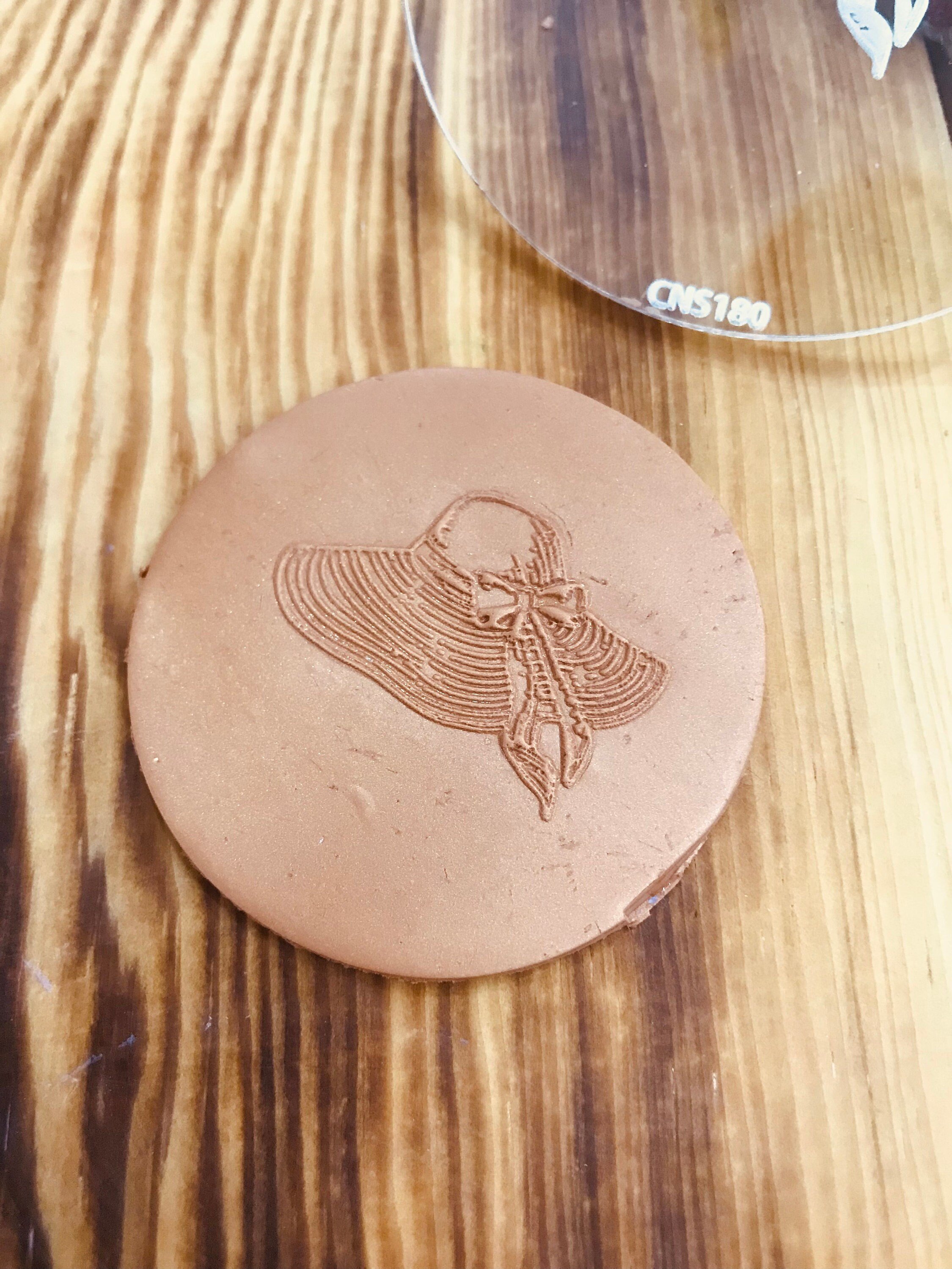 Woman Hat Pattern Texture Mat, Debossing Stamp, Acrylic clay texture tool, Texture Sheet,Ceramic Supplies, Texture Plate