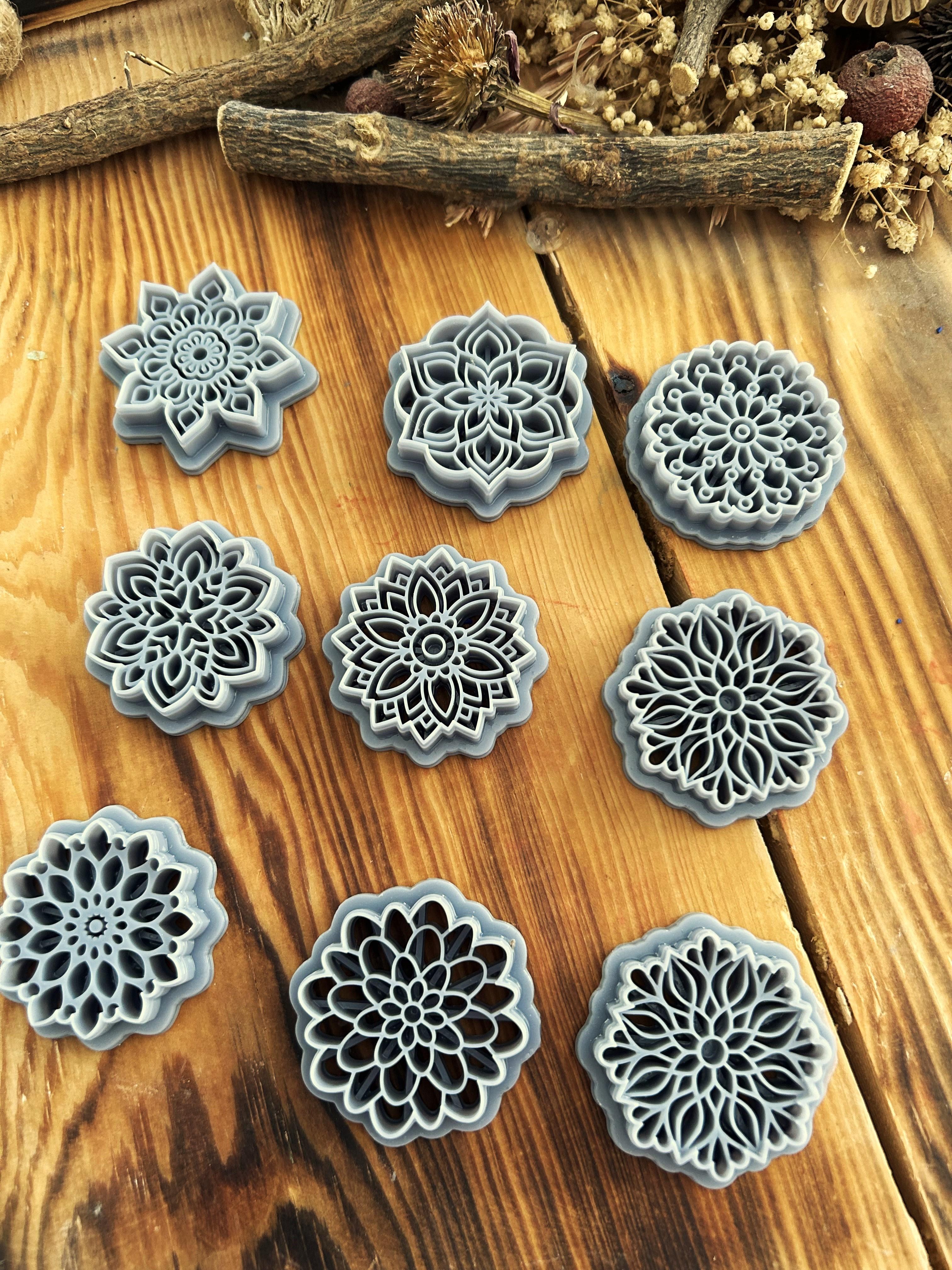 Mandala Clay Cutter Set – 9 Polymer Clay Cutters – Boho Mandala Pattern – 35mm to 50mm Sizes – 3D Printed Tools for Earrings & DIY Crafts