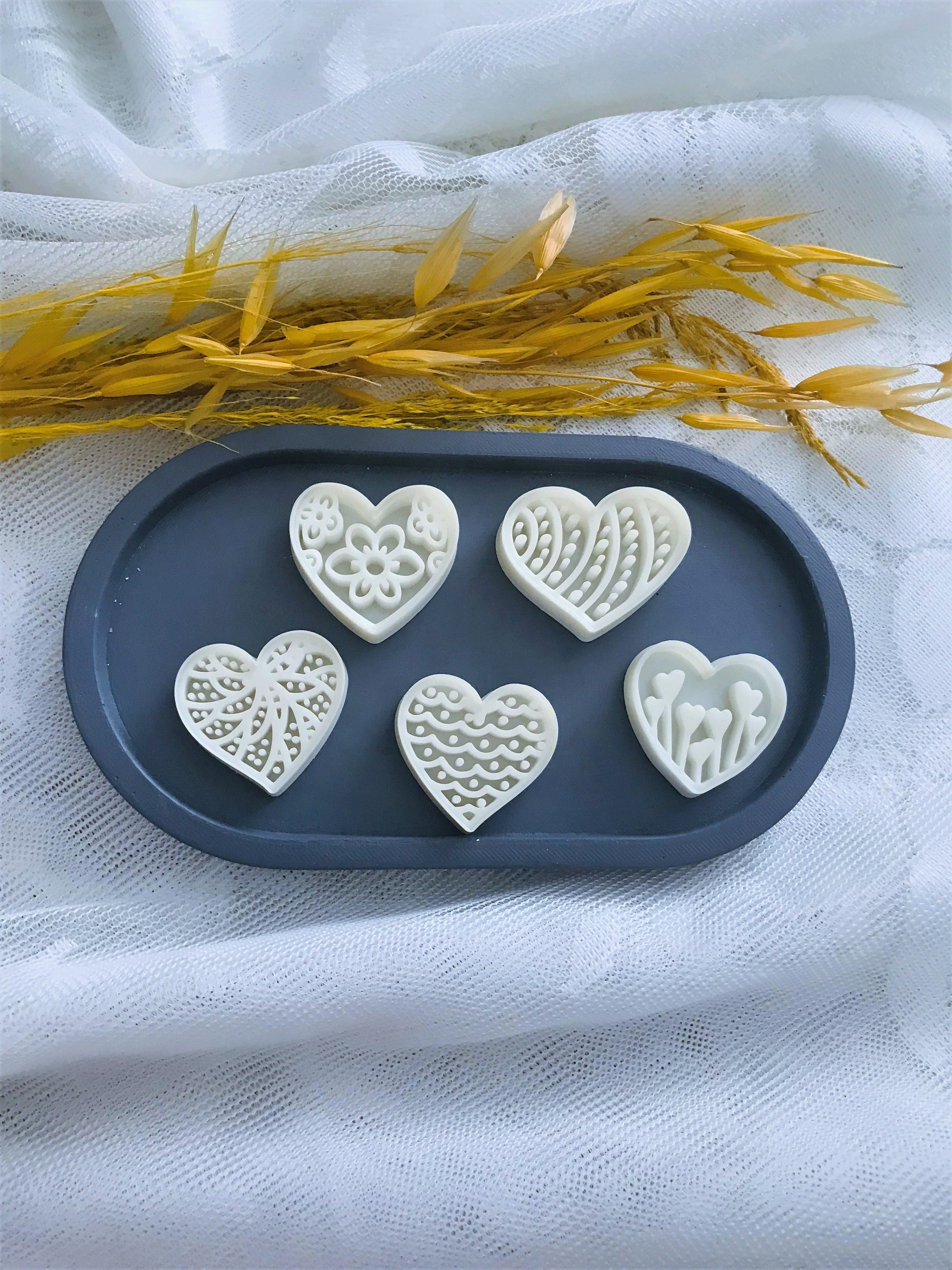 ❤️ 5-in-1 Heart Pattern Clay Cutter Set – Perfect for Jewelry Making & Baking! ❤️