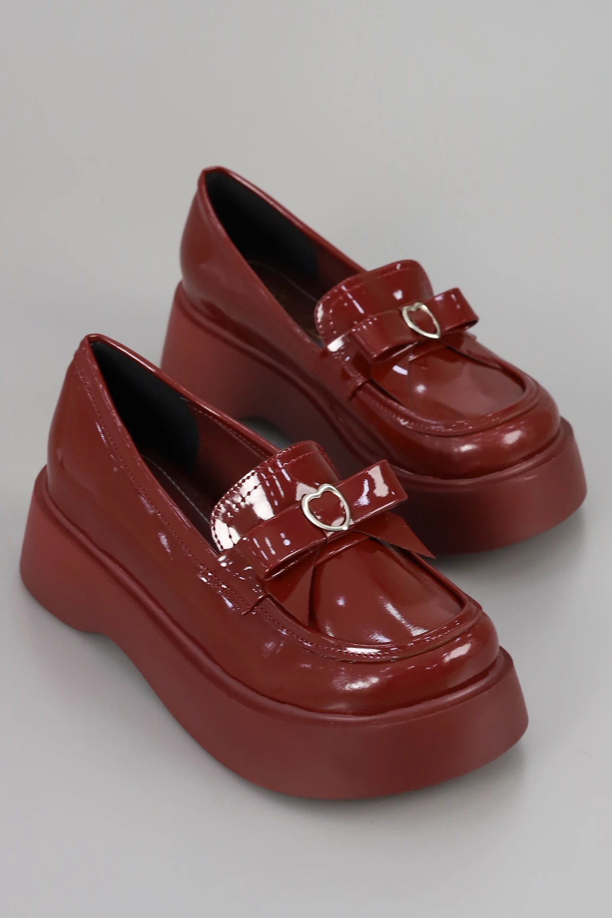 SMR 101 Kalp Toka Detay Kalın Taban Loafer