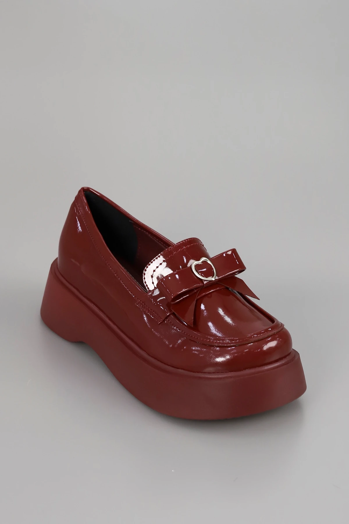 SMR 101 Kalp Toka Detay Kalın Taban Loafer