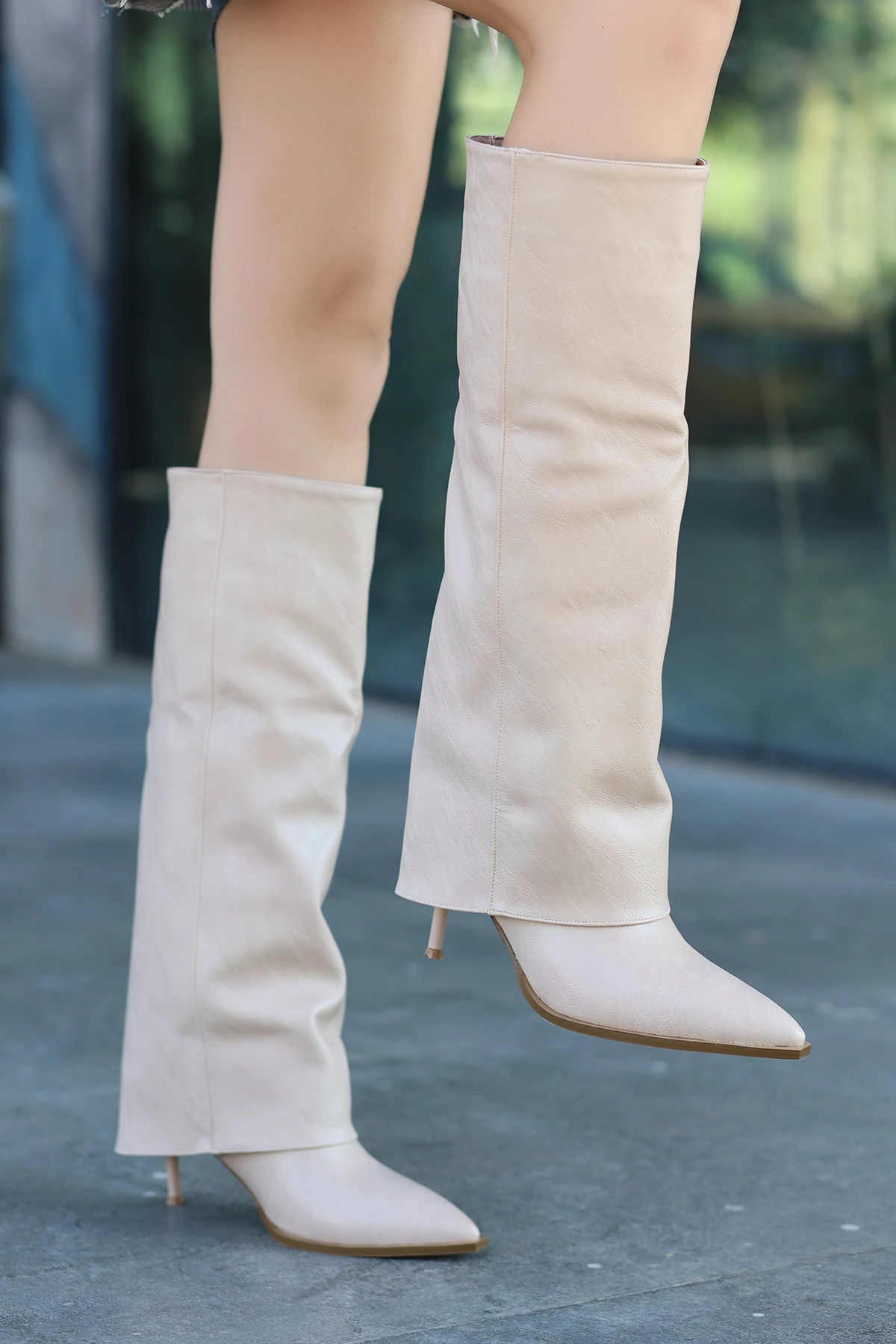 RS 1405 İnce Topuk Diz Altı Çizme