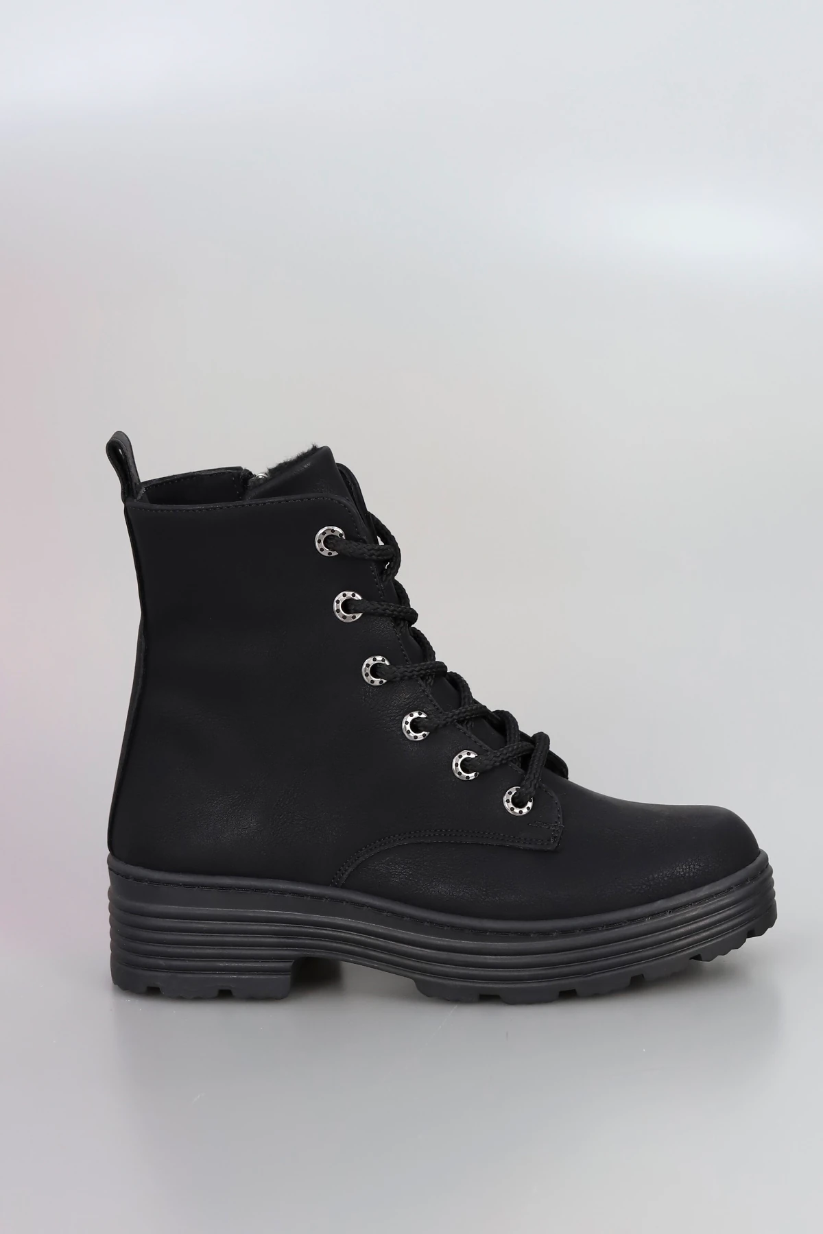 BLN S220 Bağcıklı Fermuarlı Bot