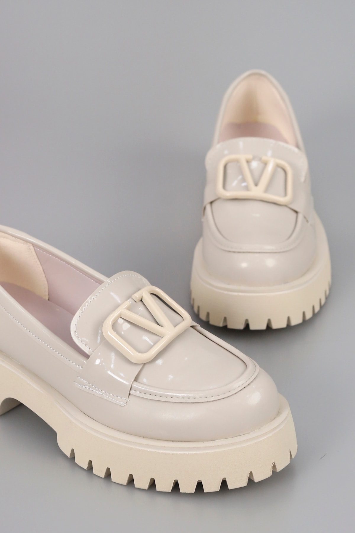 BYL 401 Yüksek Tabanlı Toka Detaylı Loafer