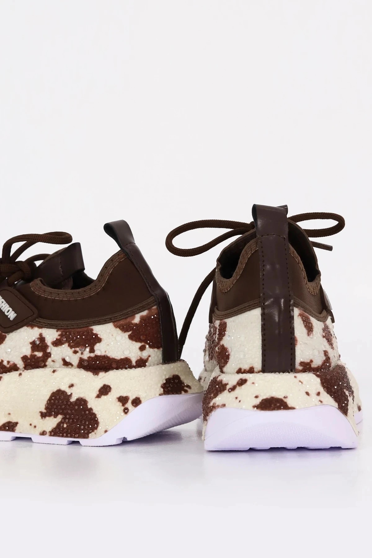 PRN 116-1 Desenli Taş Detaylı Spor Ayakkabı