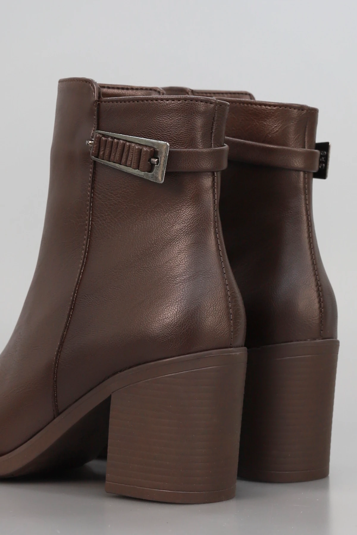 BLN SY410 Büzgülü Toka Detay Yüksek Tabanlı Kısa Bot