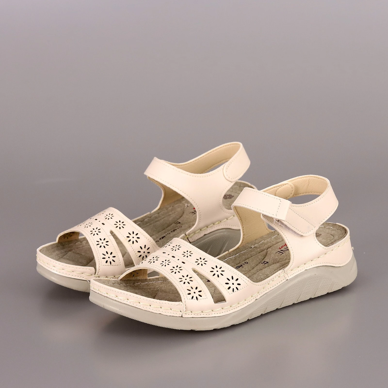 JESSİ 001 Desenli Cırtlı Sandalet