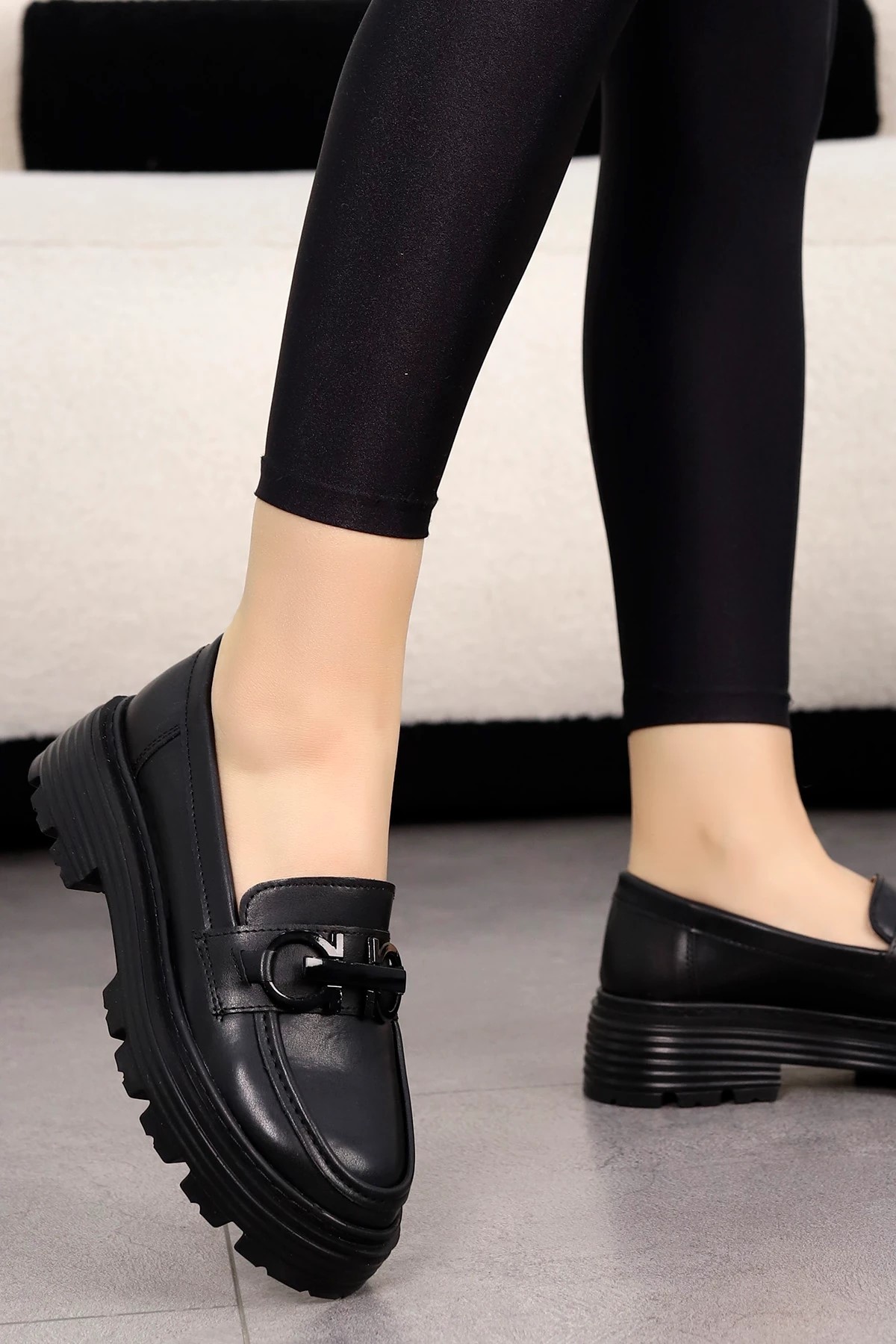 HR 0029 Nunes Tokalı Loafer - SİYAH DERİ