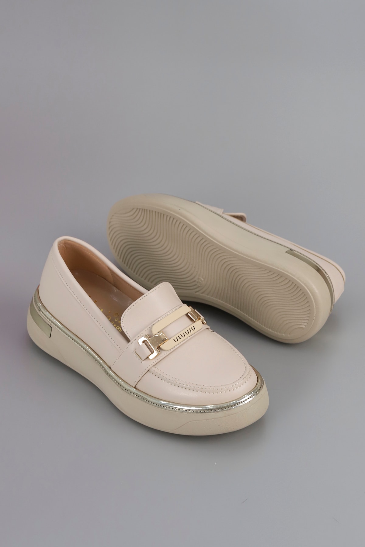 MDLN 519 Toka Detaylı Loafer