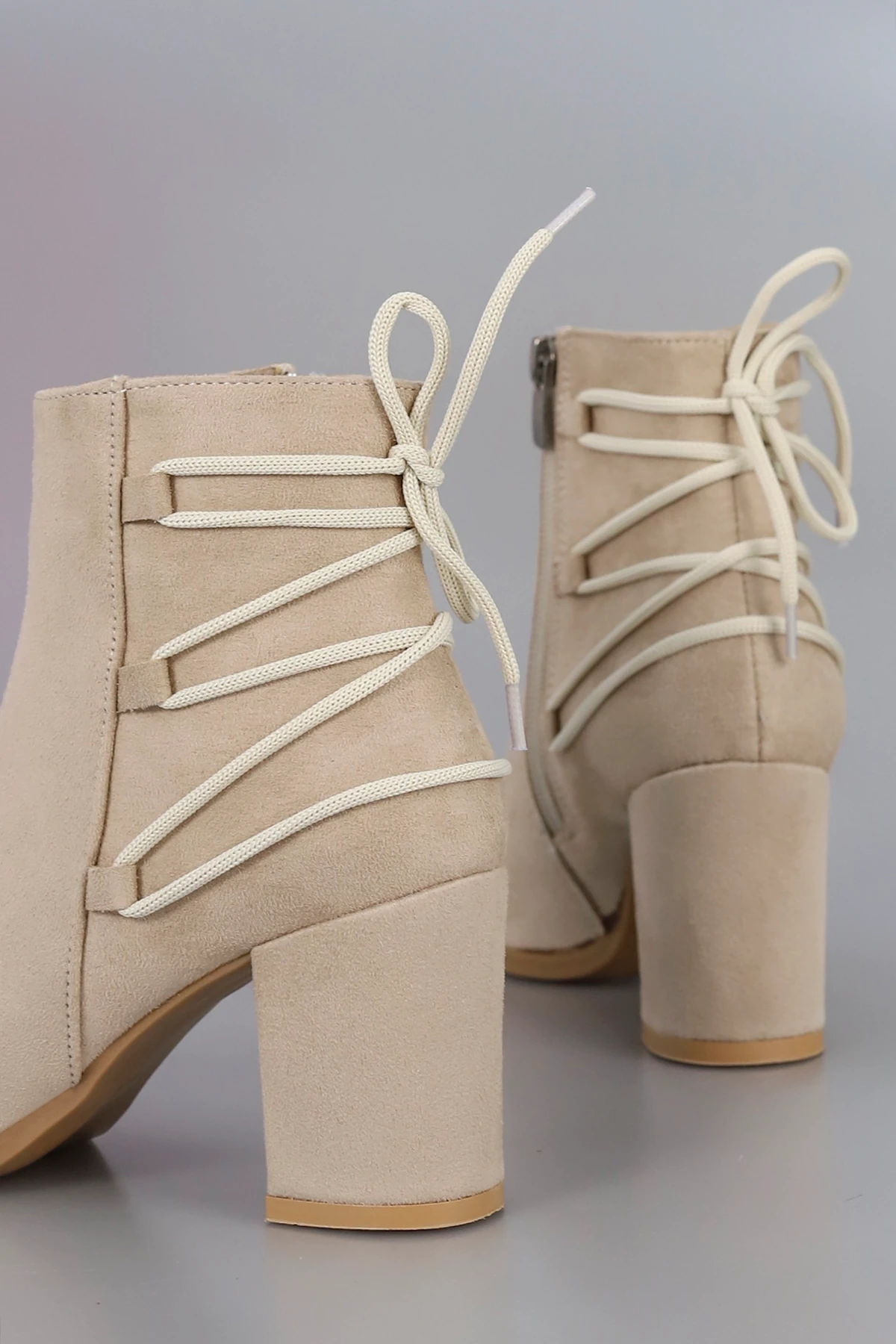 ALS 185 Bağcık Detaylı Fermuarlı Bot