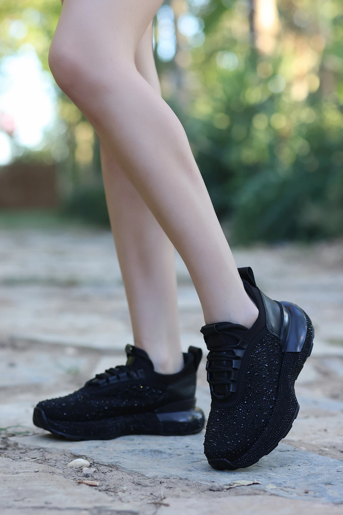 LJN 605 Bağcıklı Taşlı Spor Ayakkabı