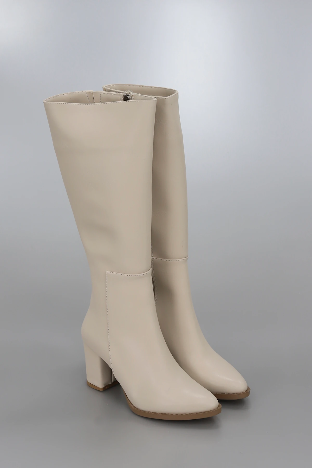 SLÇ 103 Fermuarlı Kalın Topuklu Çizme