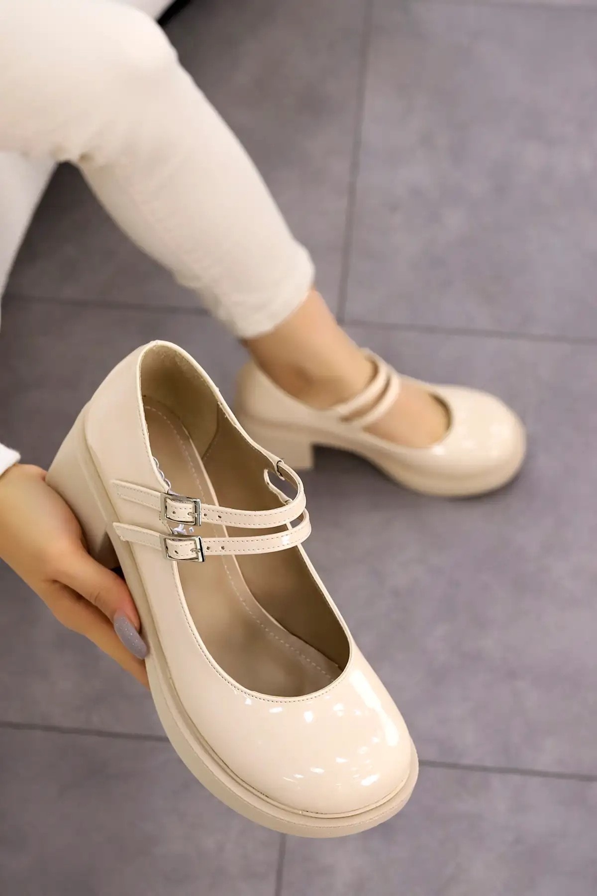 BYL 502 Çift Kemer Detaylı Yüksek Topuklu Loafer