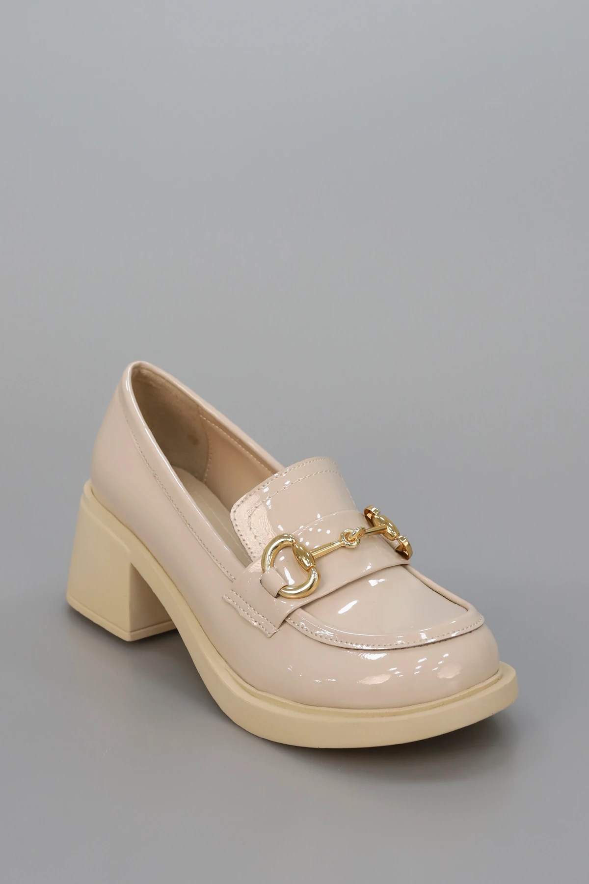 RC 700 Toka Detaylı Topuklu Loafer