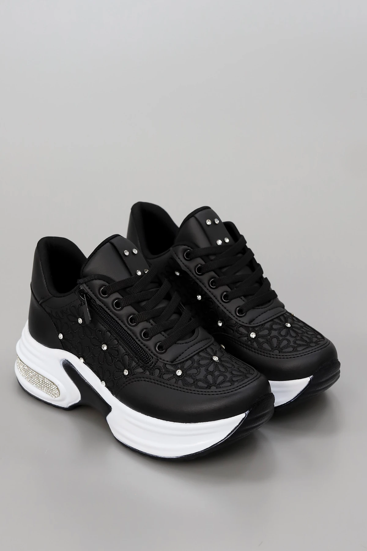 MDLN 492 Çiçek Motifli Taş Detaylı Yan Fermuarlı Spor Ayakkabı - SİYAH