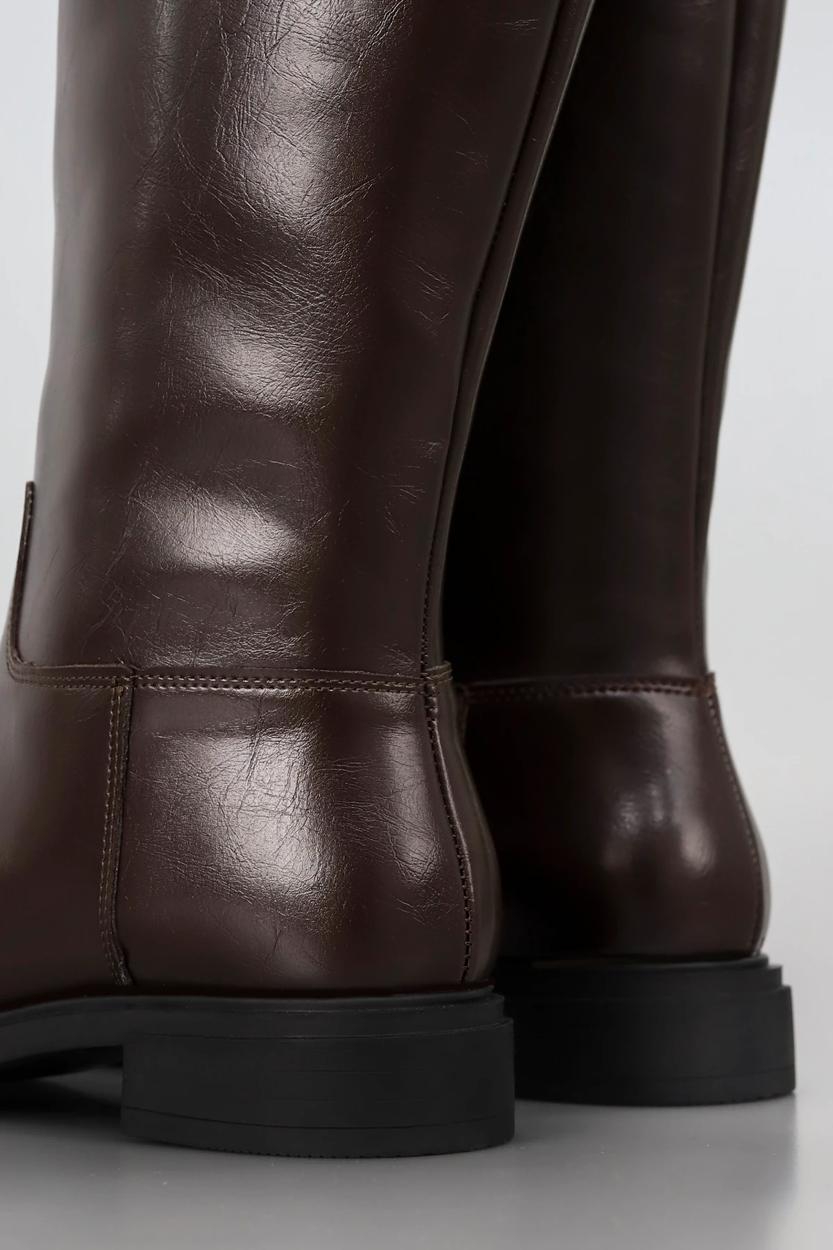 BTBR09 Düz Tabanlı Fermuarsız Çizme