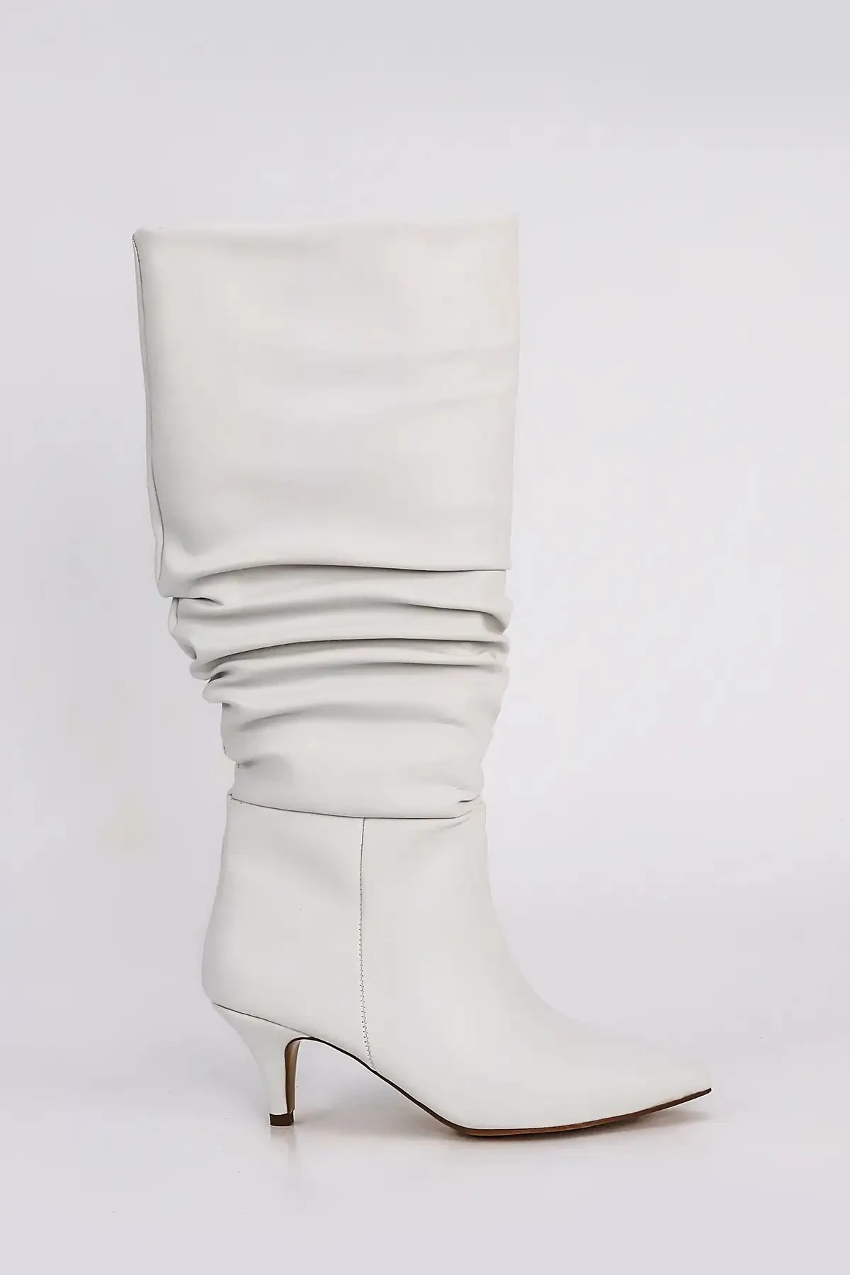 SLÇ 107 İnce Alçak Topuk Körüklü Çizme