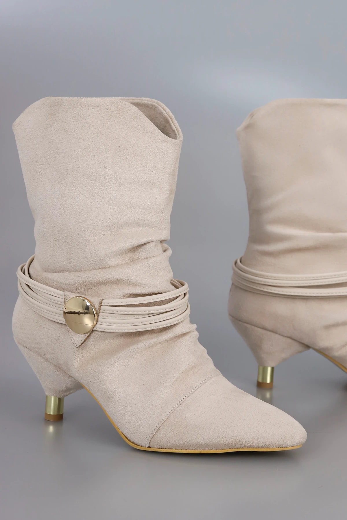 PİER 223 Toka Detaylı Körüklü Bot