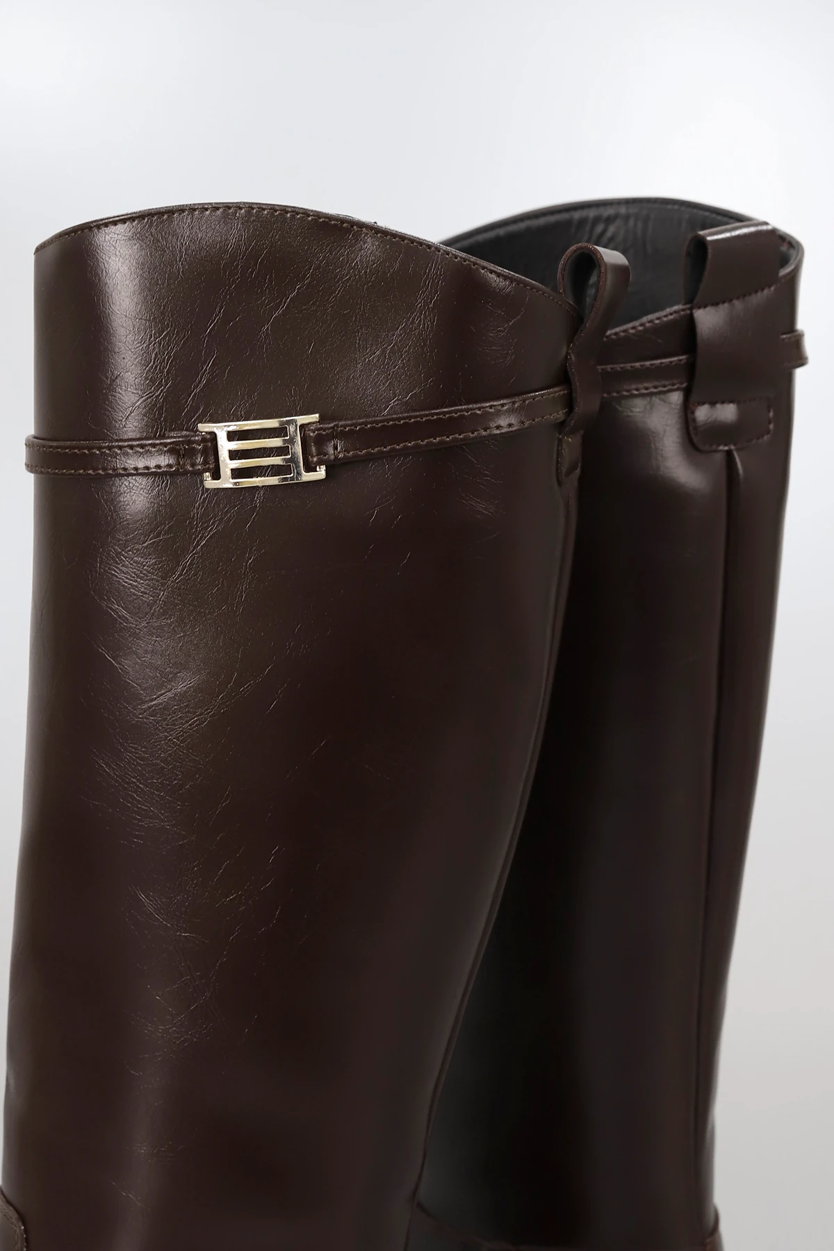 BTBR09 Düz Tabanlı Fermuarsız Çizme