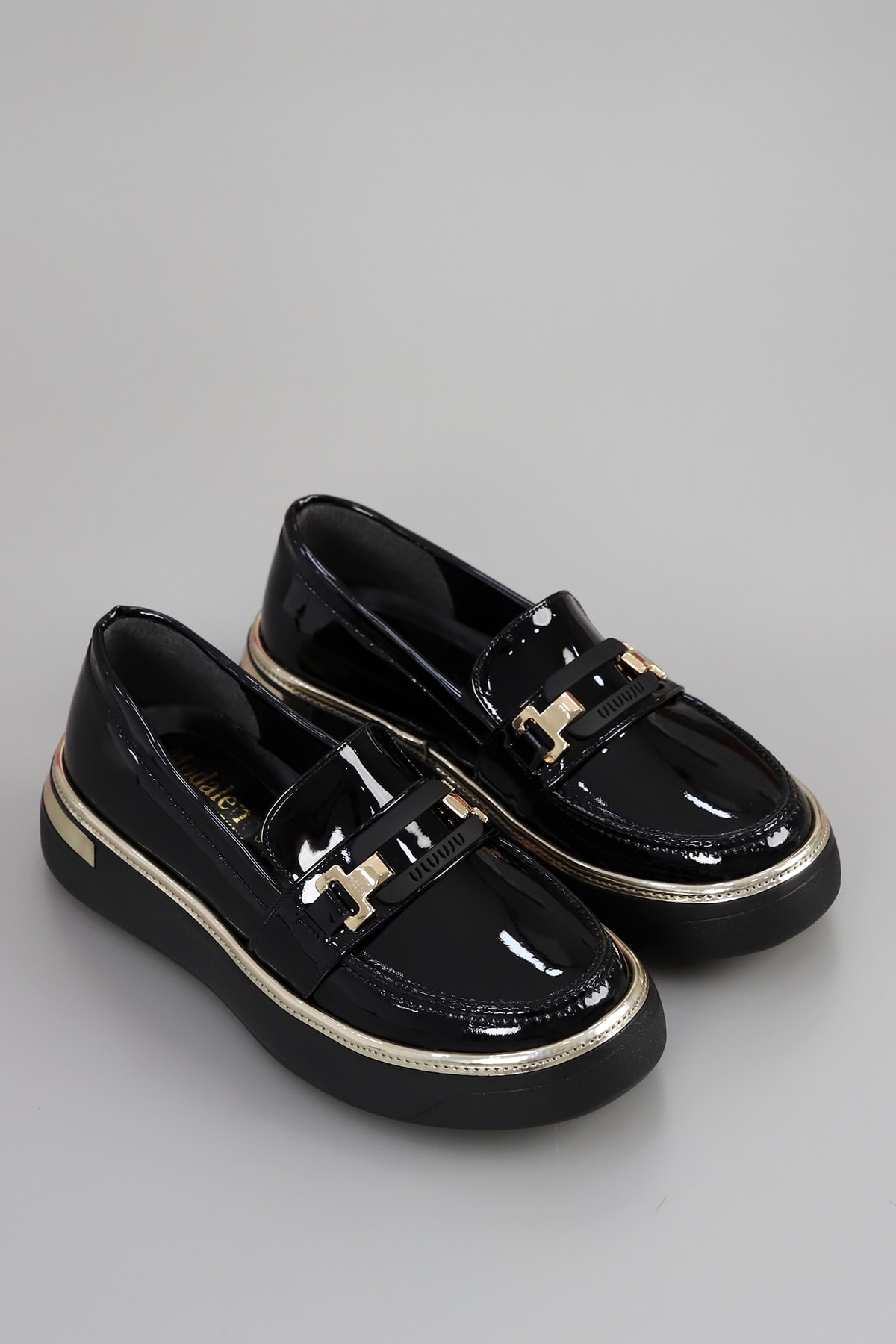 MDLN 519 Toka Detaylı Loafer - SİYAH