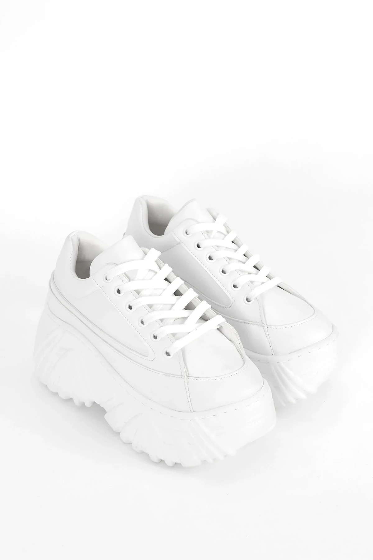 SP151 Yüksek Taban Bağcıklı Spor Ayakkabı - BEYAZ
